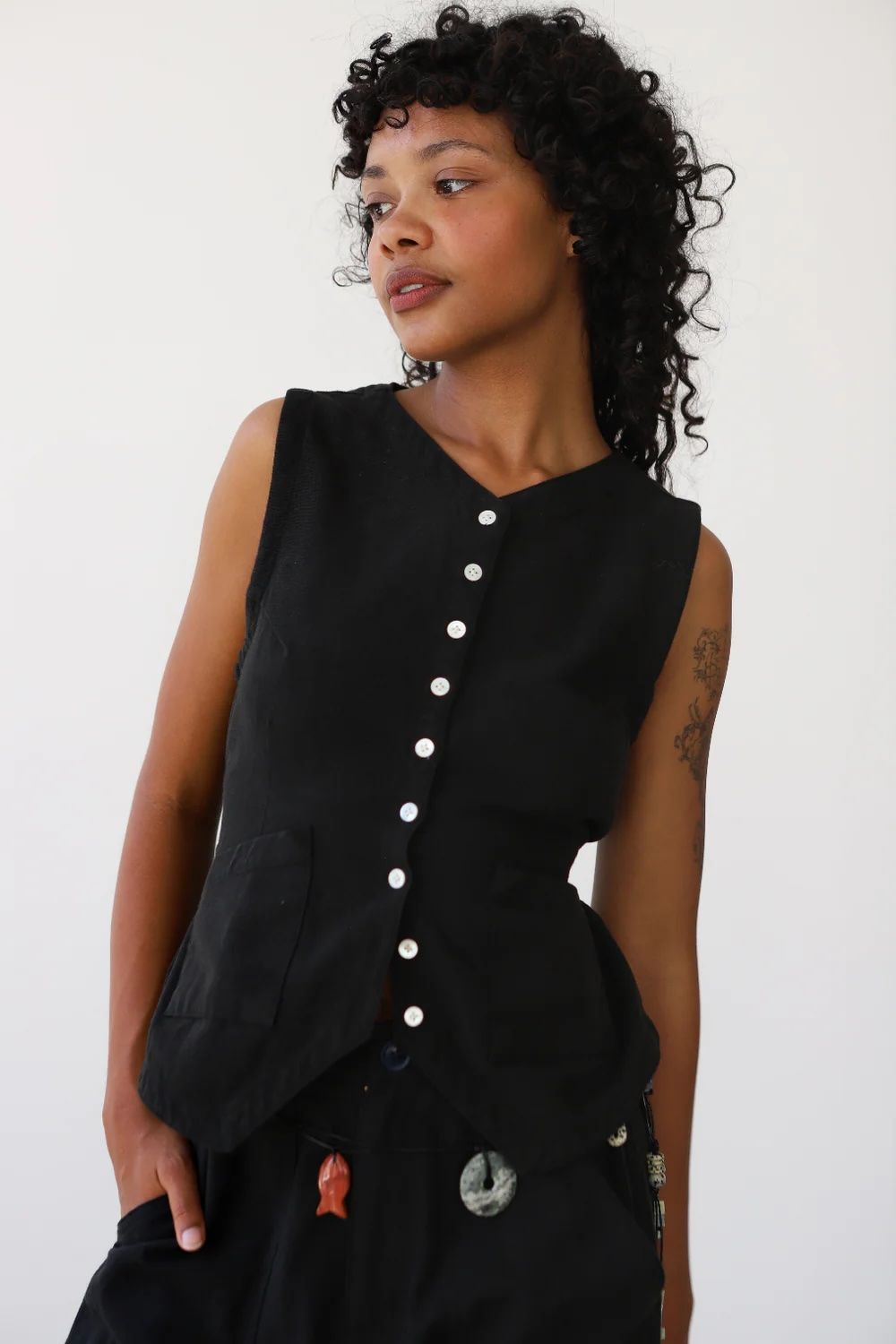 noble Flared Vest
