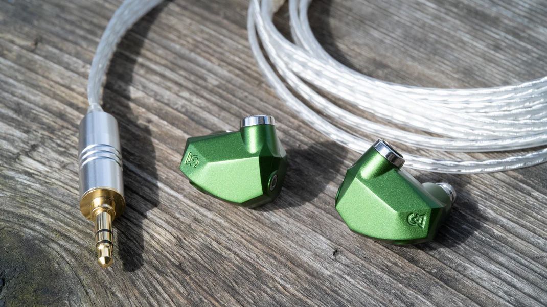 Andromeda Emerald Sea | Universal In-Ear Monitor