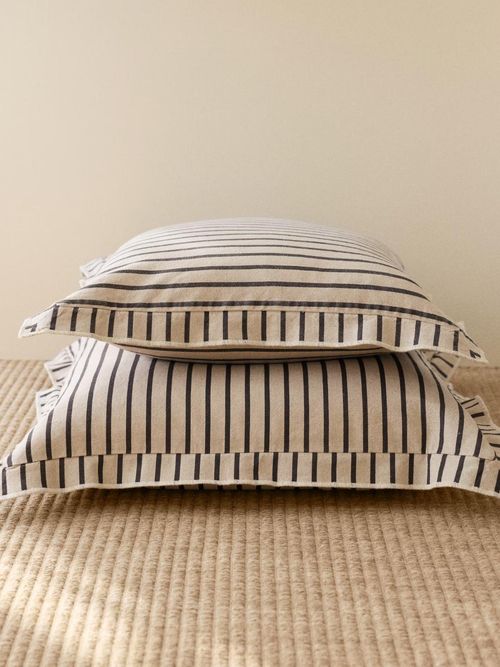 Linen-blend cushion cover
