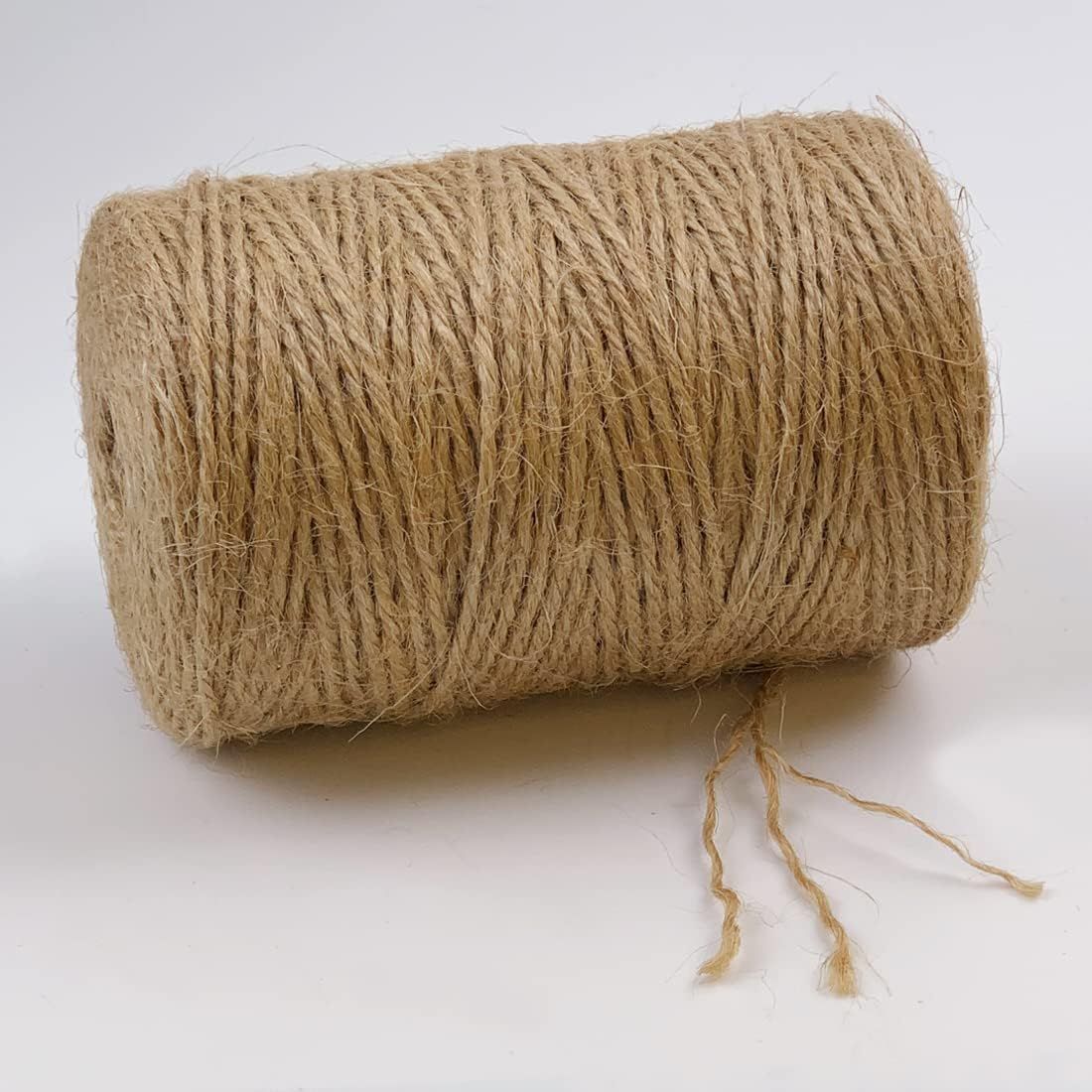 Perkhomy Natural Jute Twine 600 Feet Long Twine String for Crafts Gift Wrapping Packing Gardening Crochet Knitting Macrame Decor (brown 2mm * 600feet)