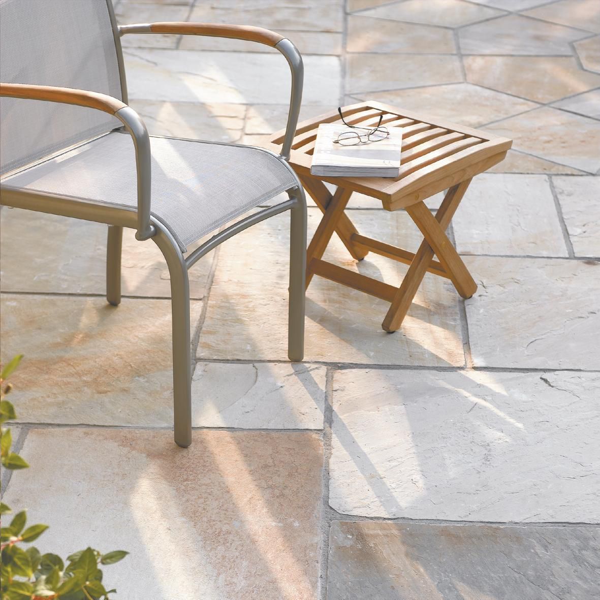 Bradstone Fossil Buff Sandstone Paving Slab, 0.18m&amp;sup2; (l)600mm (w)300mm