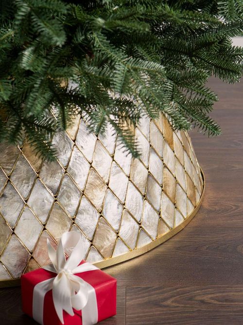 Capiz Shell Tree Collar