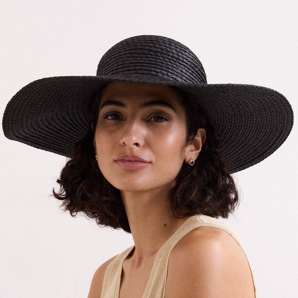 Packable Wide Brim Straw Hat