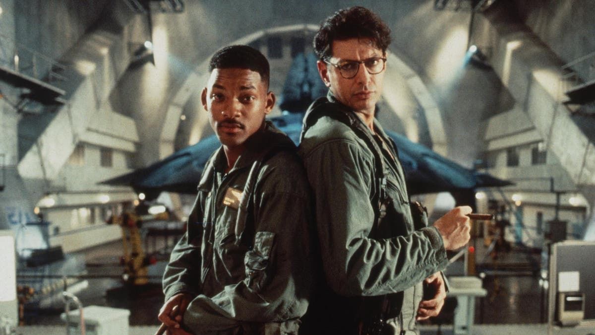 Will Smith and Jeff Goldblum from the movie Independence Day