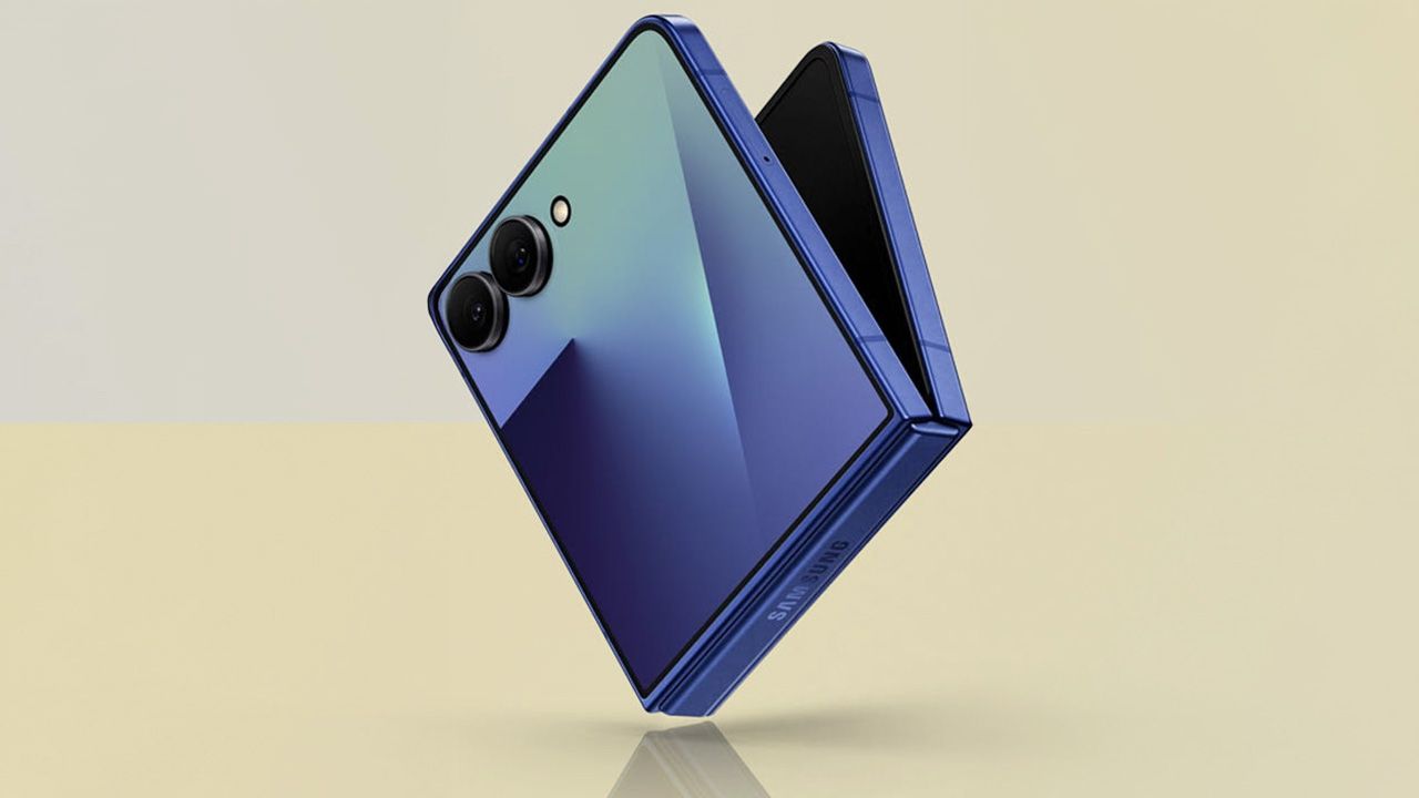 Samsung Galaxy Z Flip 7 hands-on reveals bigger cover display and more | T3