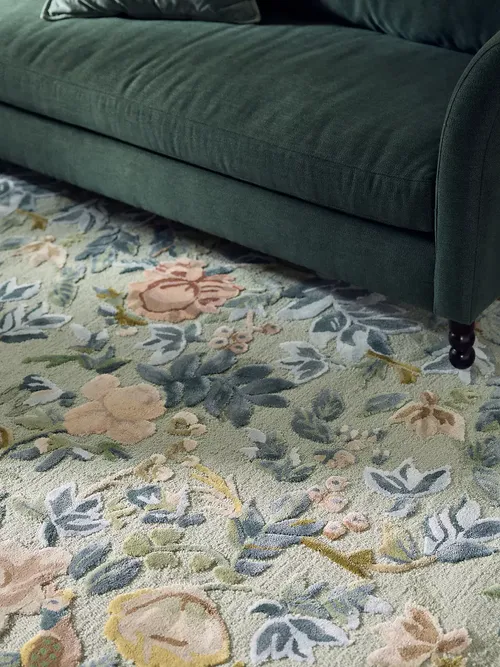 Tufted Wool-Viscose Painterly Floral Rug