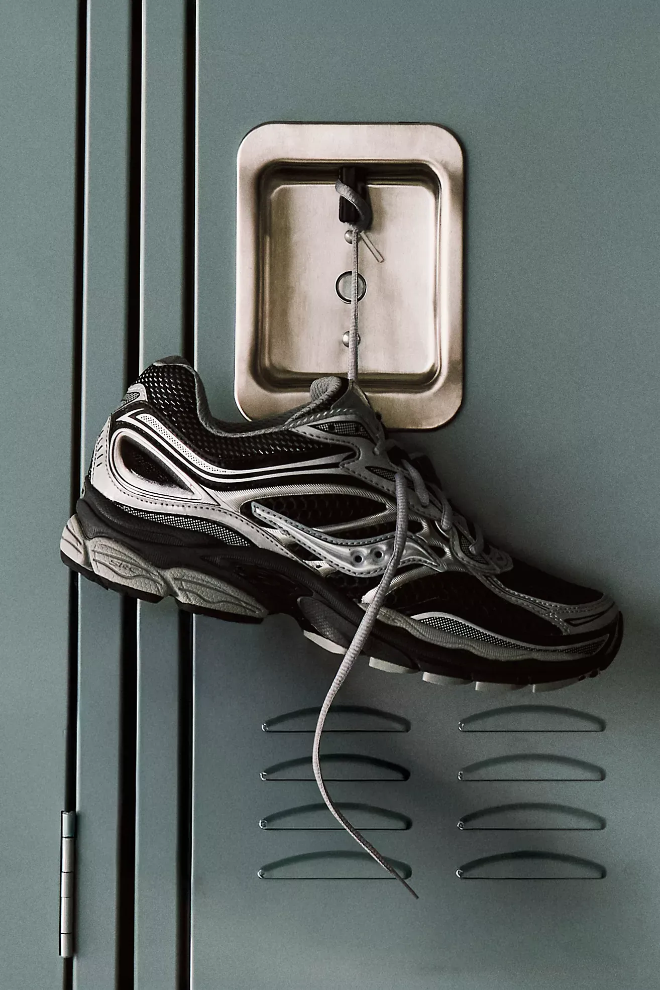 Saucony Progrid Omni 9 Sneakers