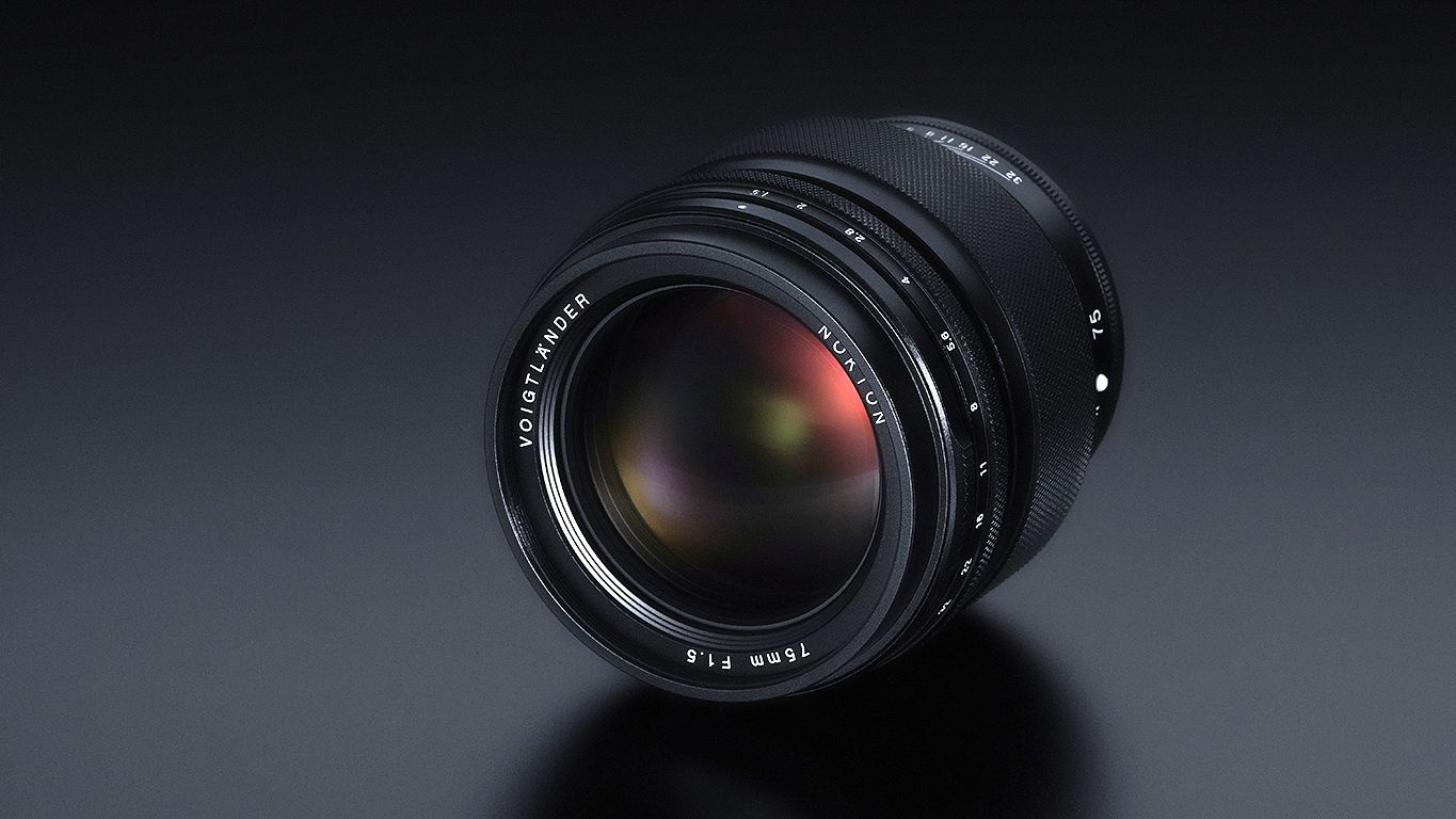 フィルムカメラ Voigtlander Stereflektoskop 75mm f4.5 フィルムカメラ Voigtlander Stereflektoskop 75mm f4.5 Voigtlander