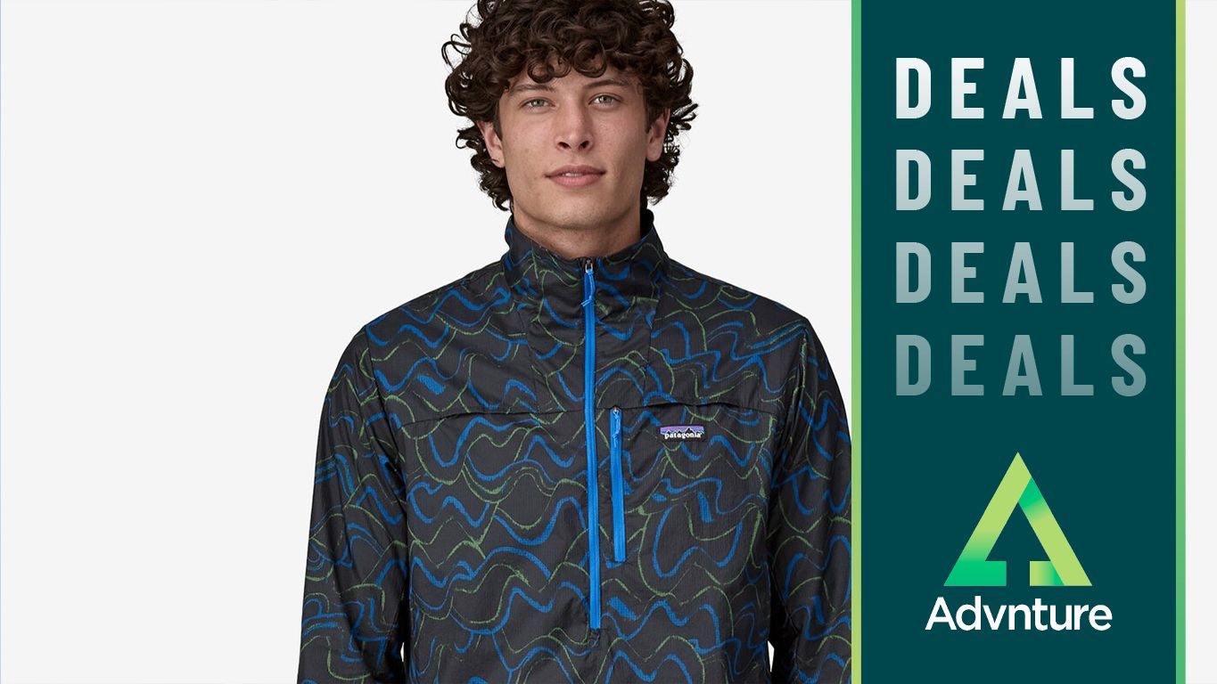 The awesome Patagonia Houdini Stash 1/2 Zip Pullover is The awesome Patagonia Houdini Stash 1/2 Zip Pullover is