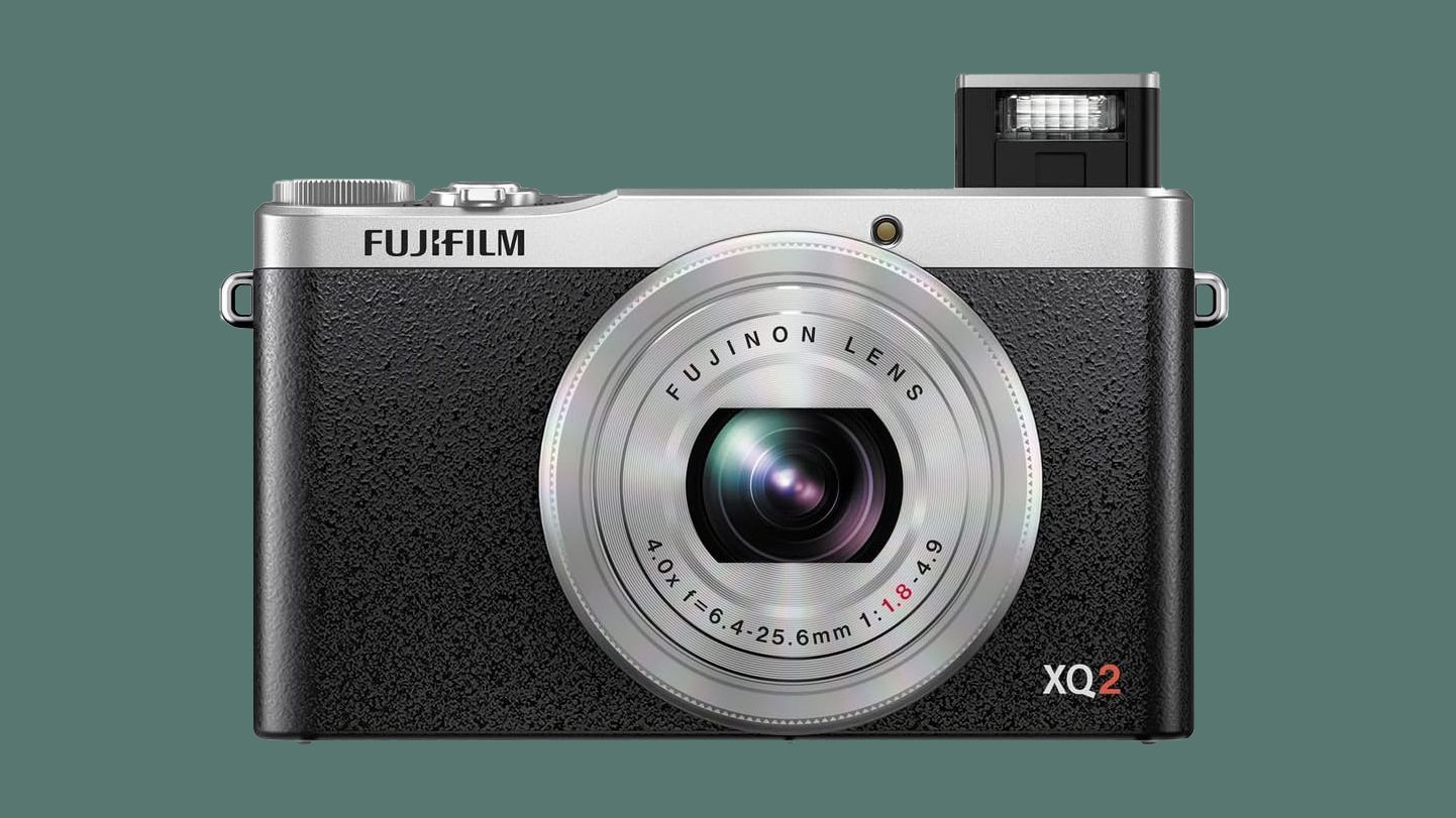The Fujifilm XQ2 feels like a mix of the two trendiest cameras