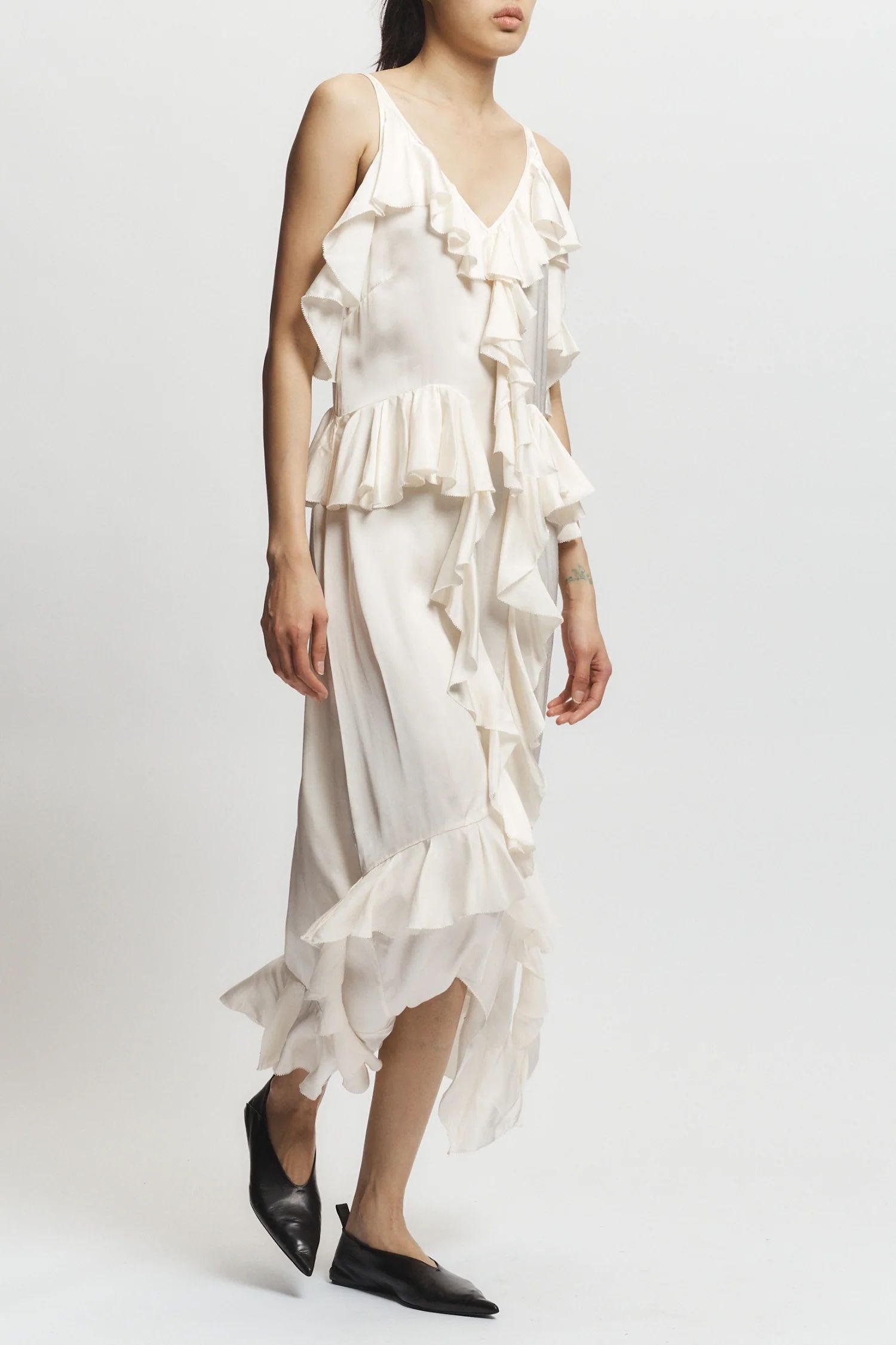Saint Art gavin ruffled viscose dress