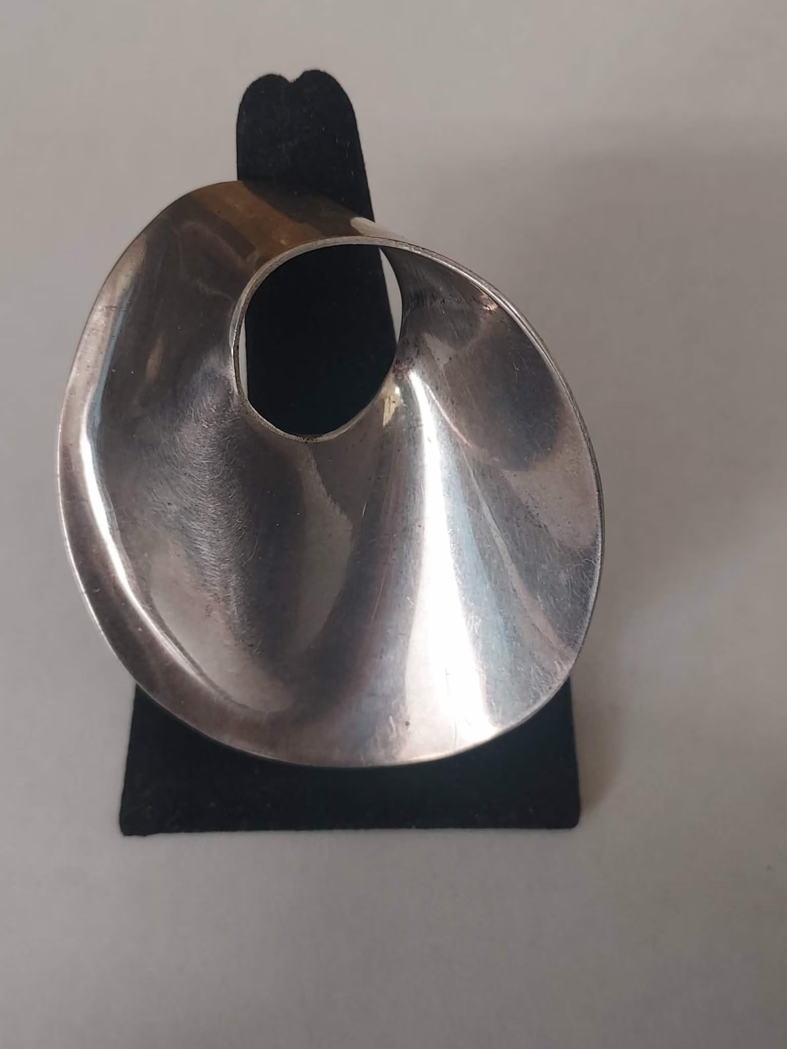 JustAntiquing, Signed Sterling Silver Modernist Style Brooch 28g