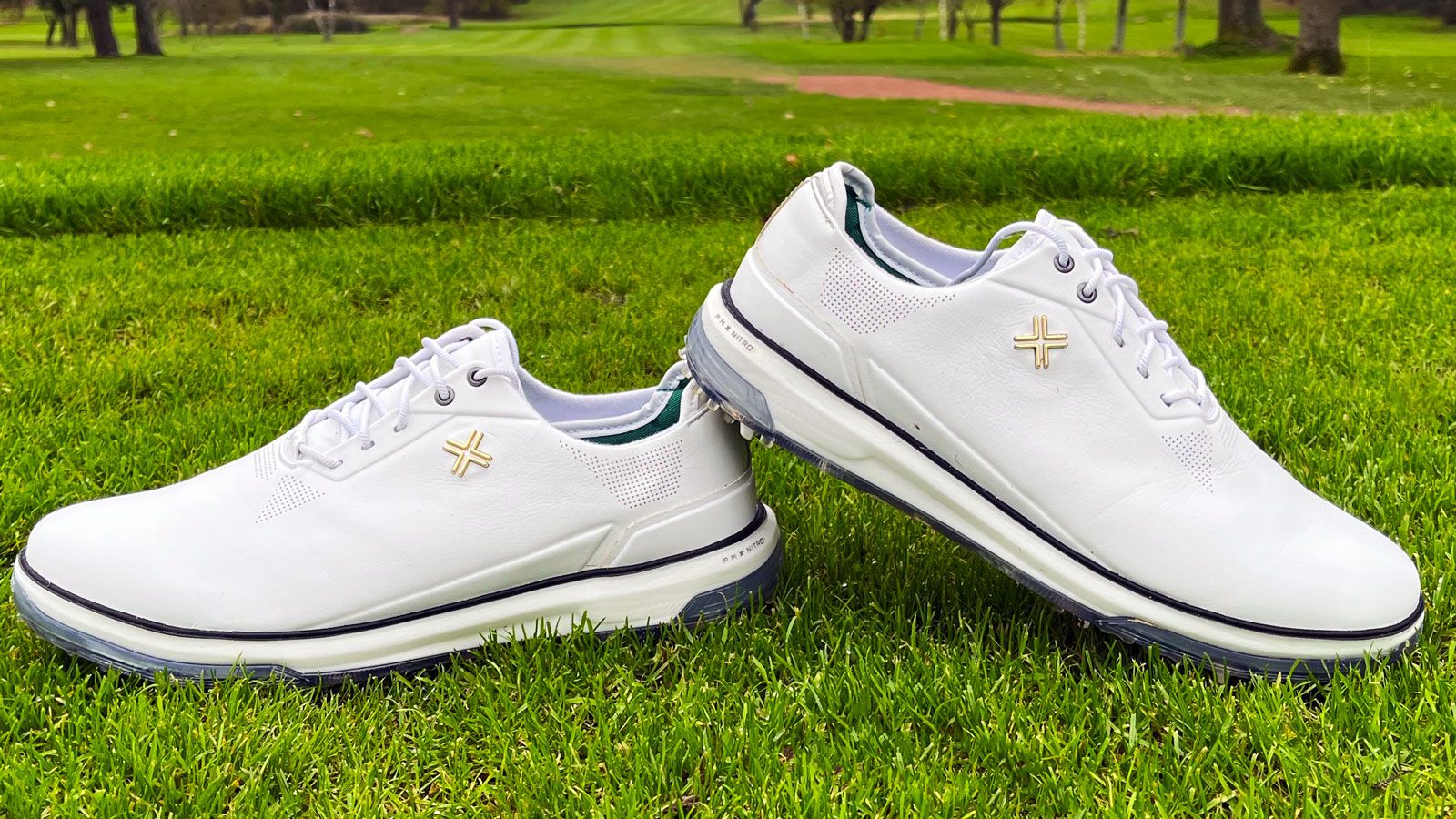 【in a row】Gof Buckle Sneakers Boxer Flower Athletic Sneakers