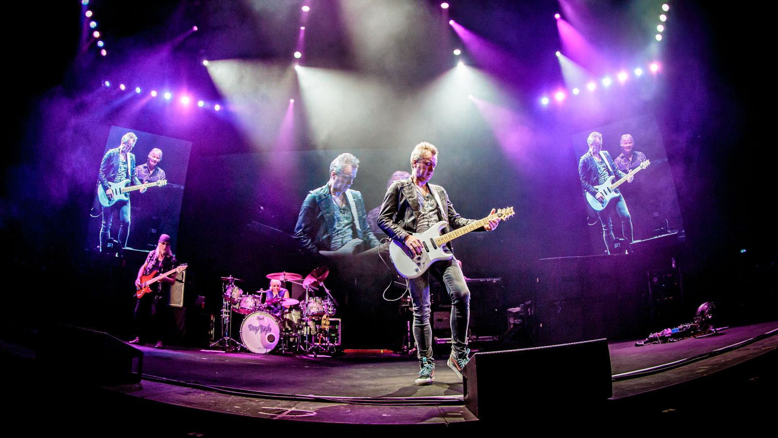 Deep Purple Guitarist Simon McBride Shares His Mesmerizing Guitar  Approaches | GuitarPlayer