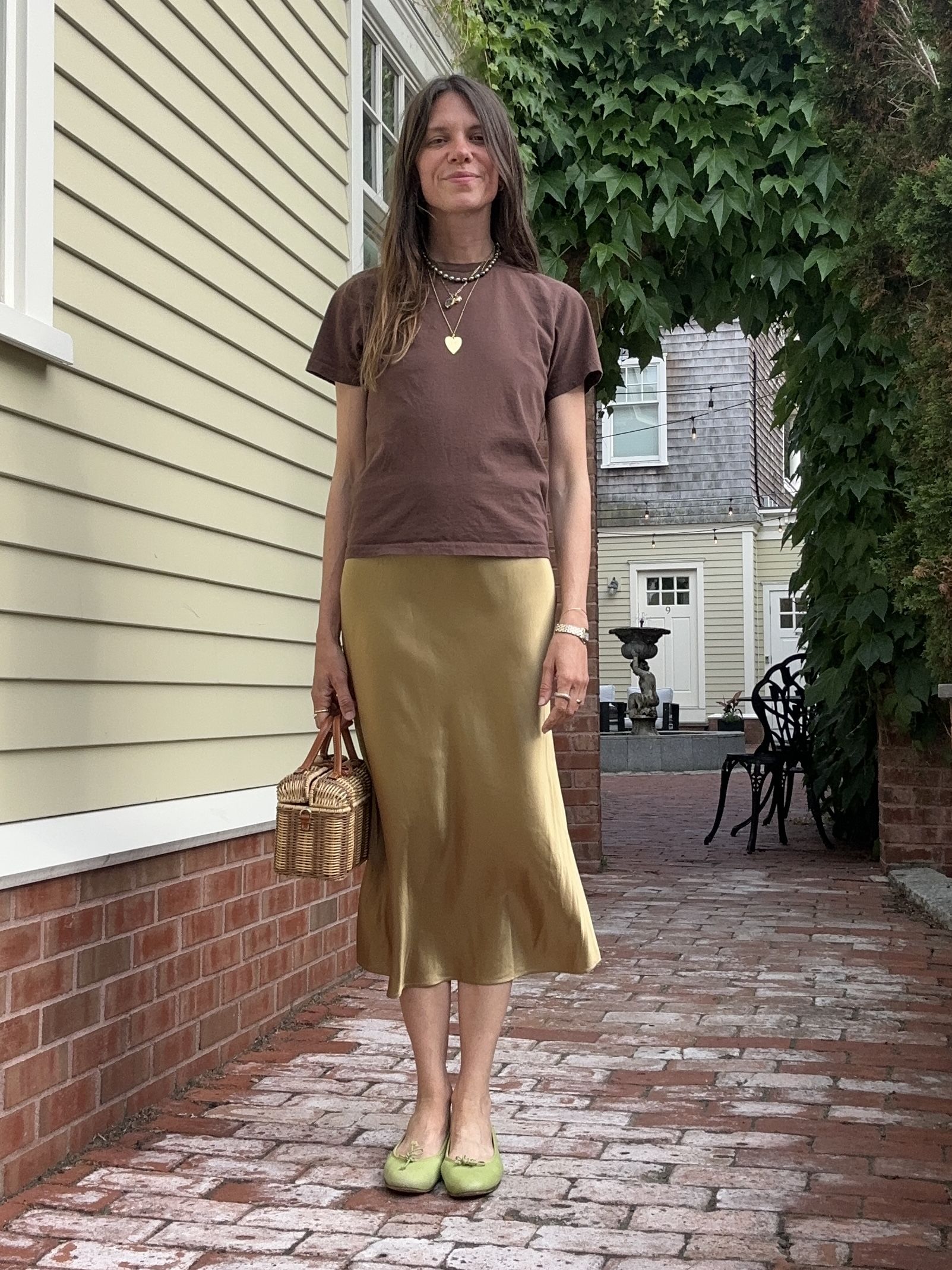 Julia Gall demonstrates summer cocktail attire inspired by a dark and stormy