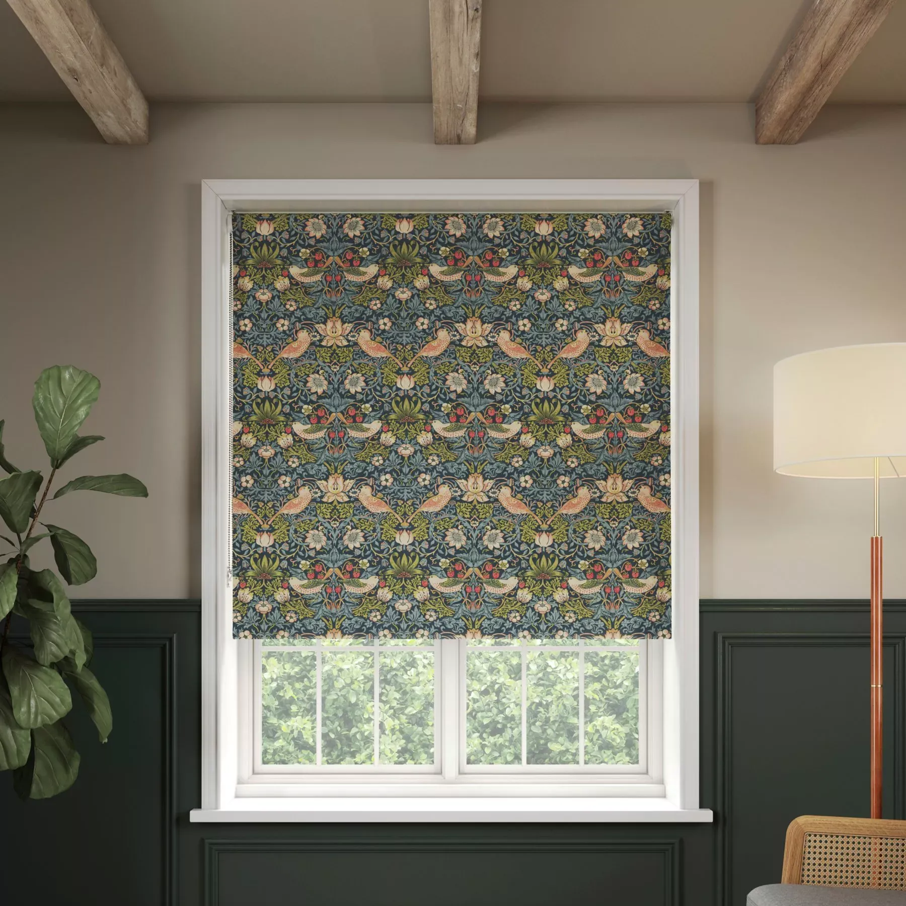 Morris &amp;amp; Co. Strawberry Thief Daylight Roller Blind, Indigo