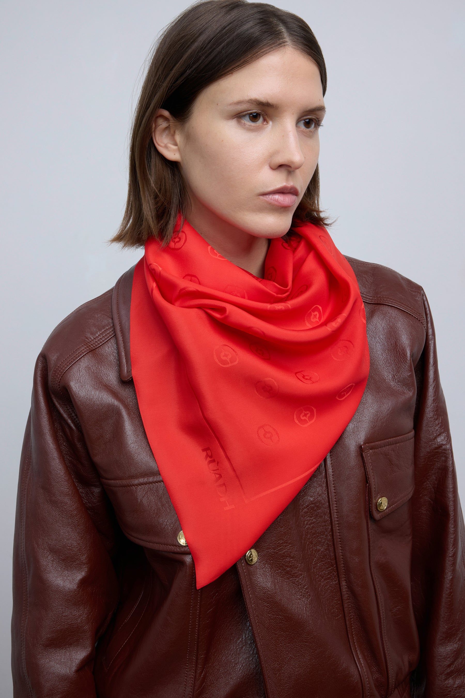 The R&amp;Ugrave;adh Red Silk Scarf