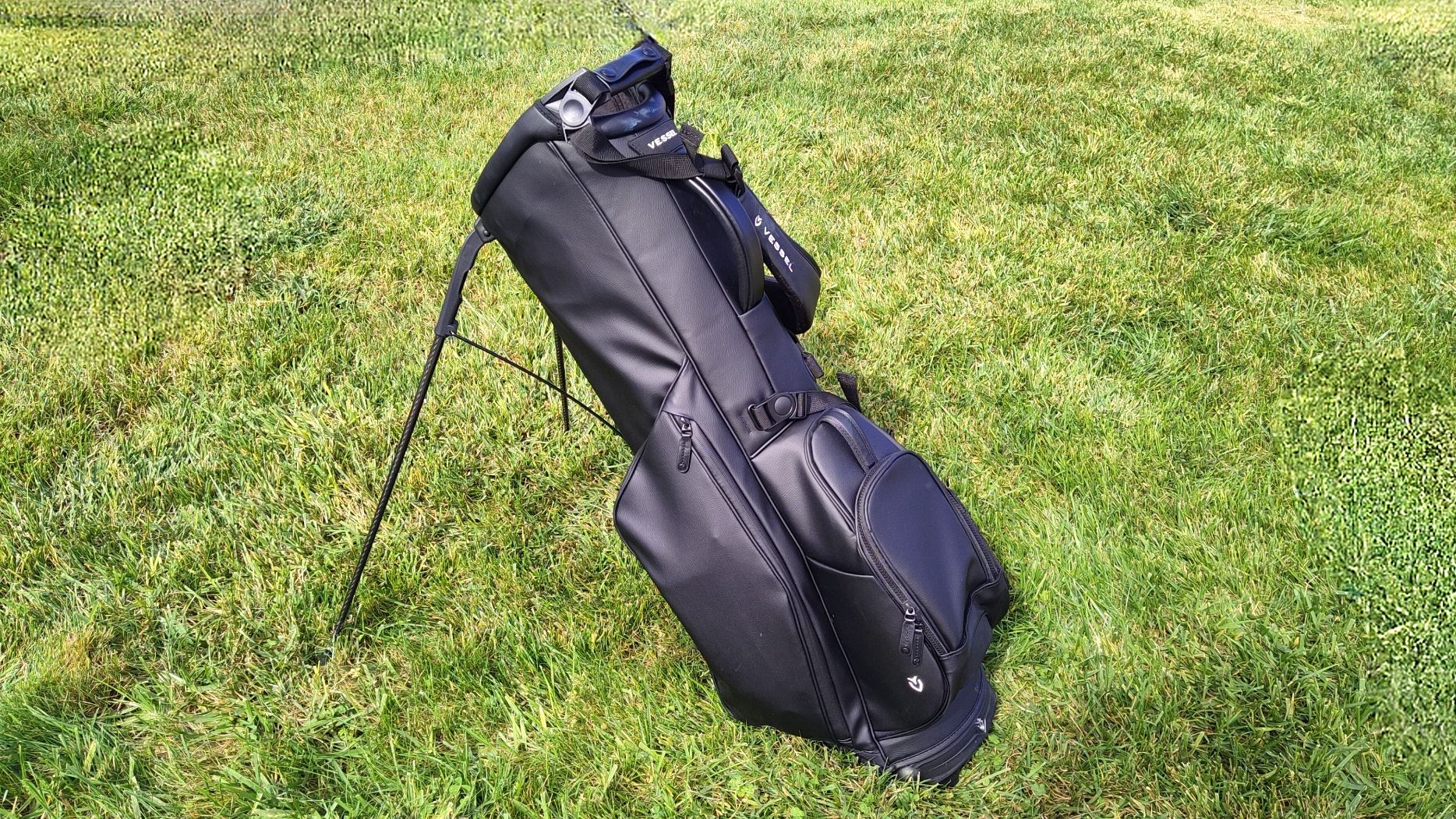 Vessel VLX 2.0 Stand Bag Review | Golf Monthly