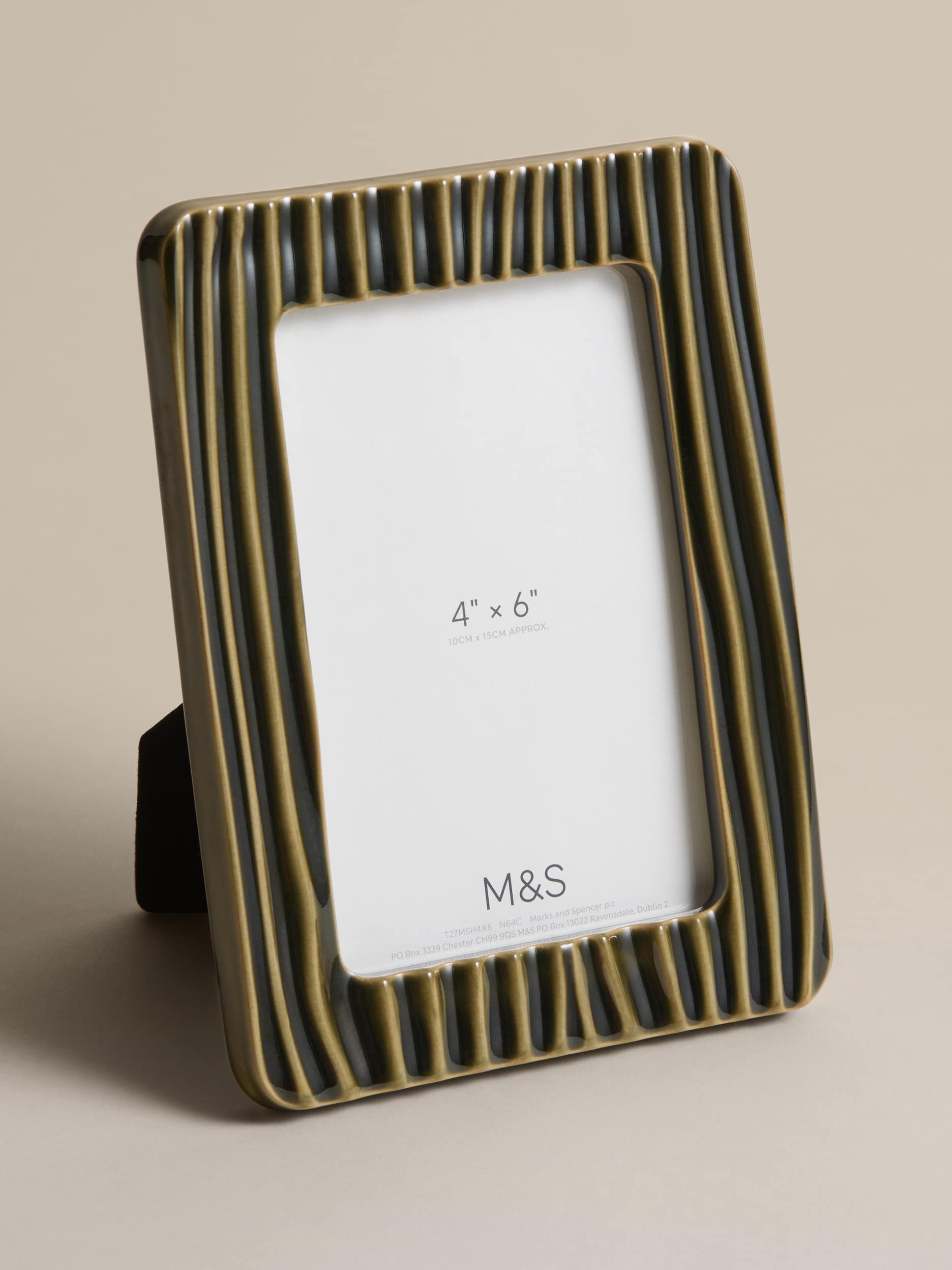 Ceramic Textured Line Photo Frame 4x6 Inch
