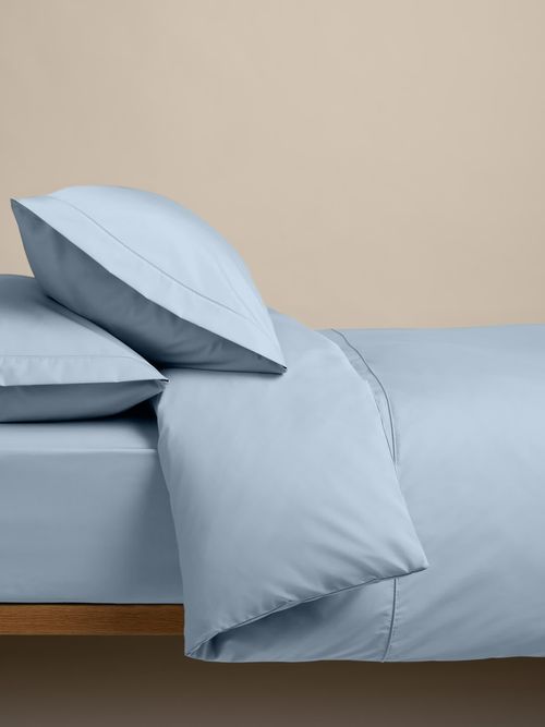 Egyptian Cotton 230 Thread Count Crisp Bedding Set