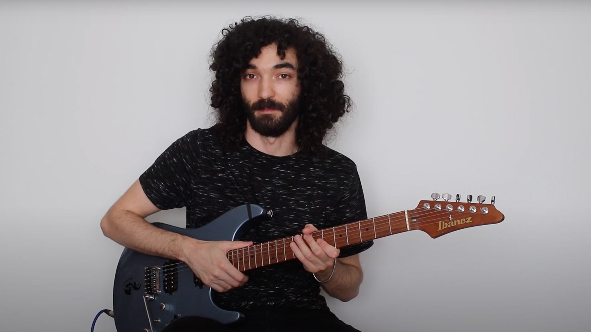 Sick Riffs: Vanny Tonon teaches you his innovative 'Hybrid Slap