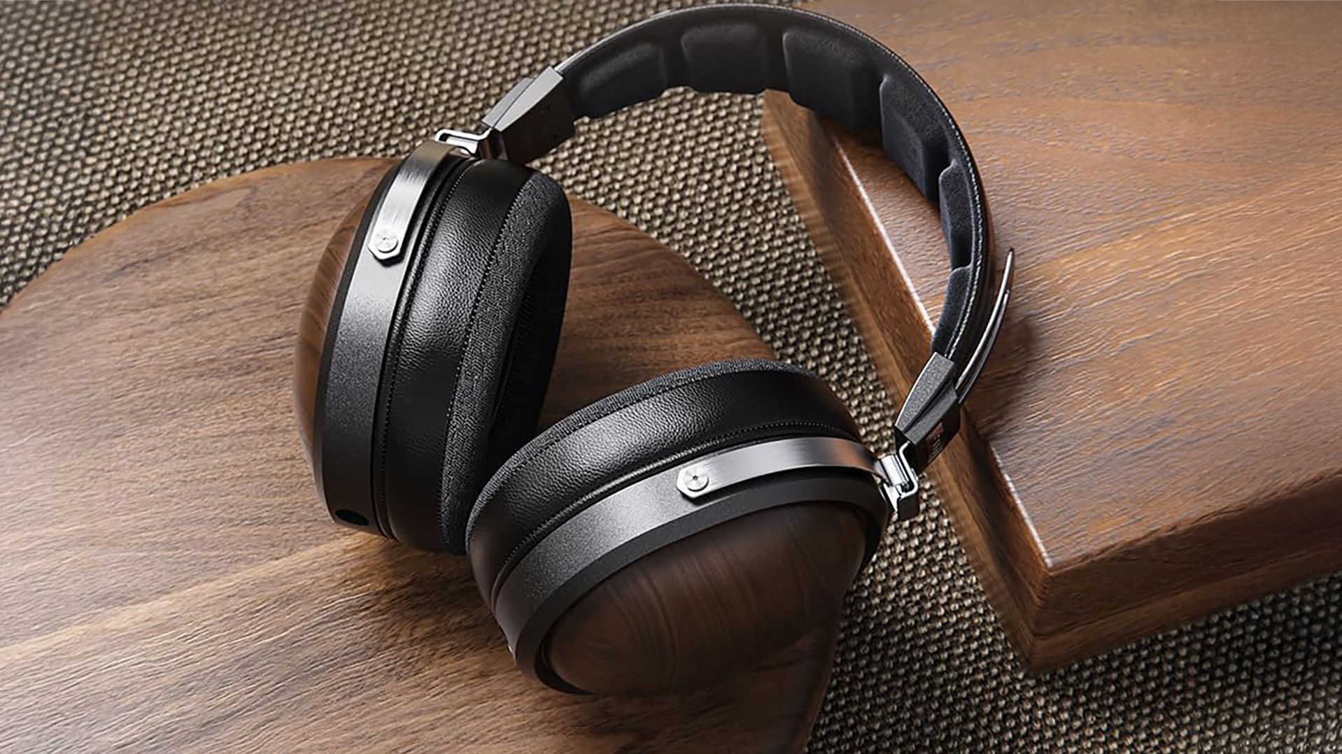 The $165 FiiO FT1s sound better than some headphones that cost