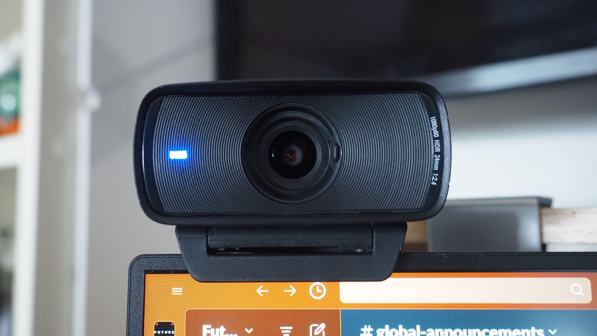 【ほぼ新品】Elgato Facecam MK.2 Amazon.com: Elgato Facecam MK.2 – Premium Full HD Webcam for