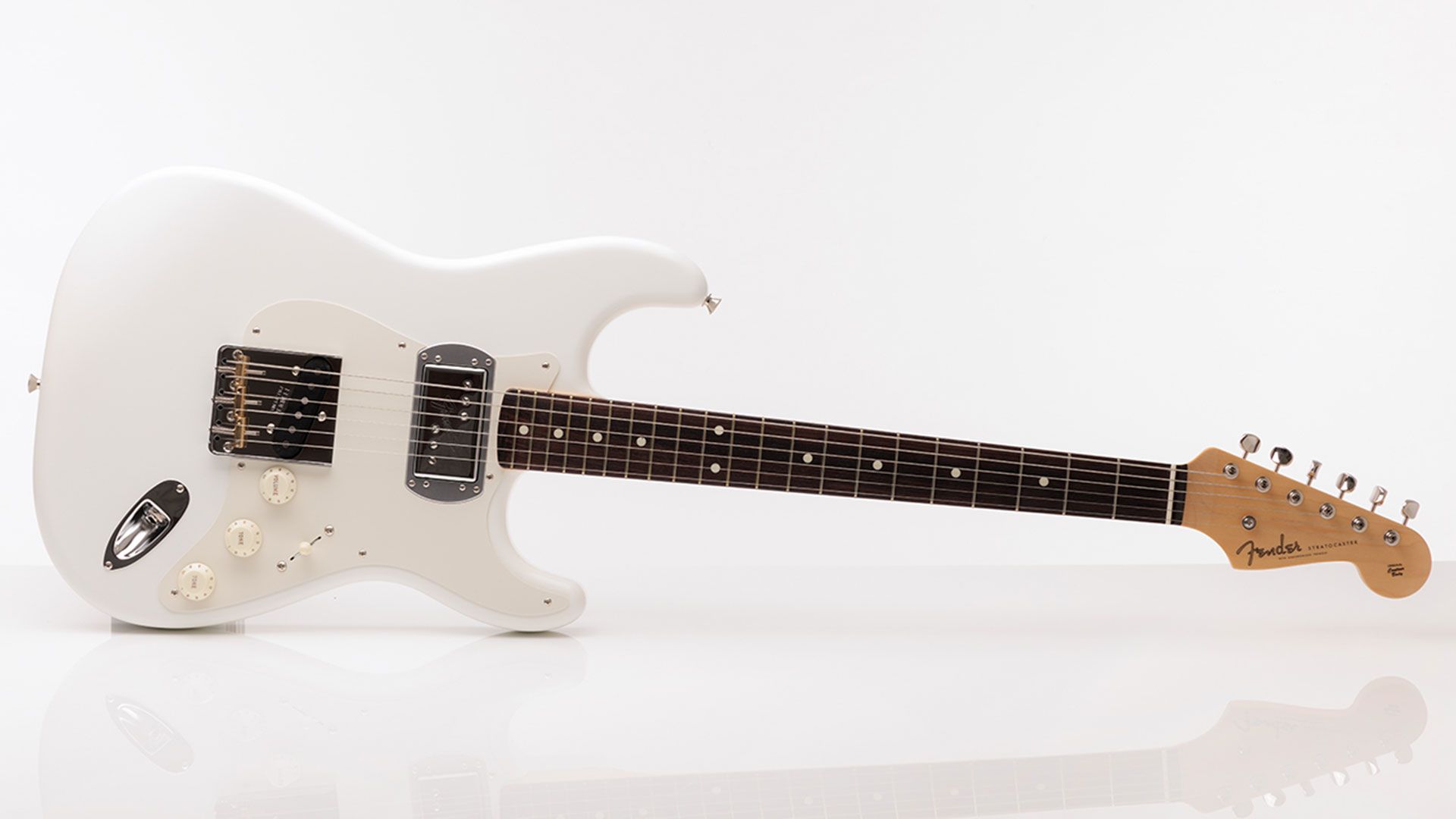 ギター Fender Souichiro Yamauchi Stratocaster 6joMkLC8oNKfixqqDBNzFb.jpg