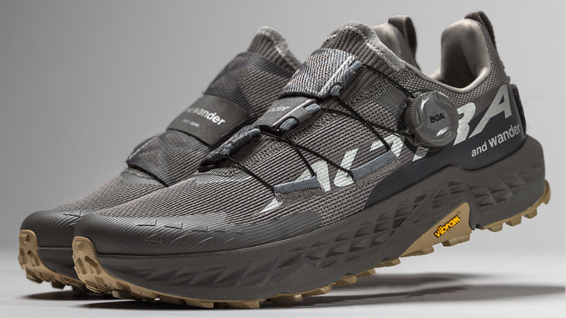 and wander × altra W TIMP 5 BOA AW スニーカー and wander Altra x and Wander Timp 5 BOA - Gray | Trail