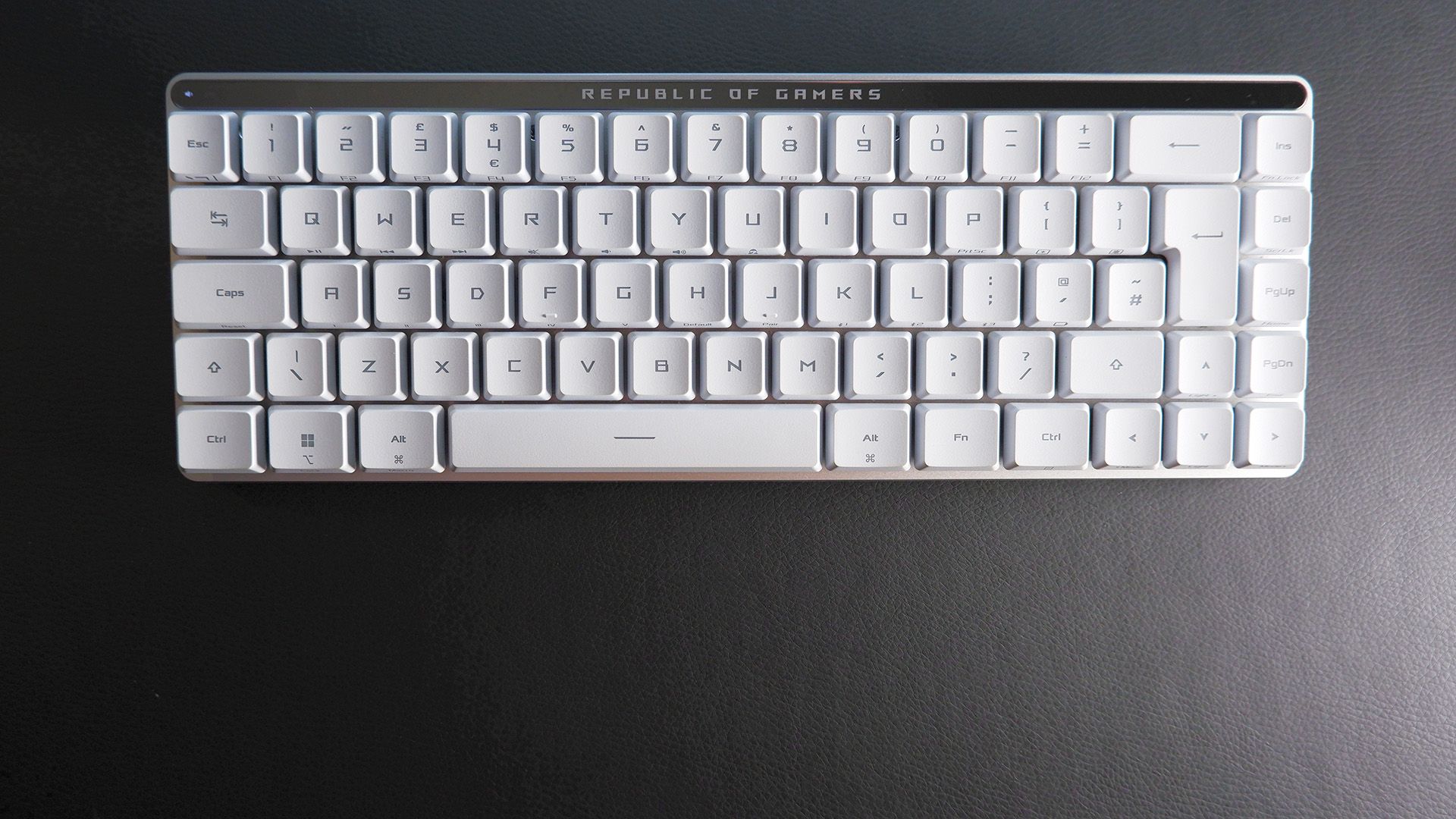 ASUS キーボード ROG Falchion RX Low Profile ASUS ROG Falchion RX Low Profile Review - RTINGS.com