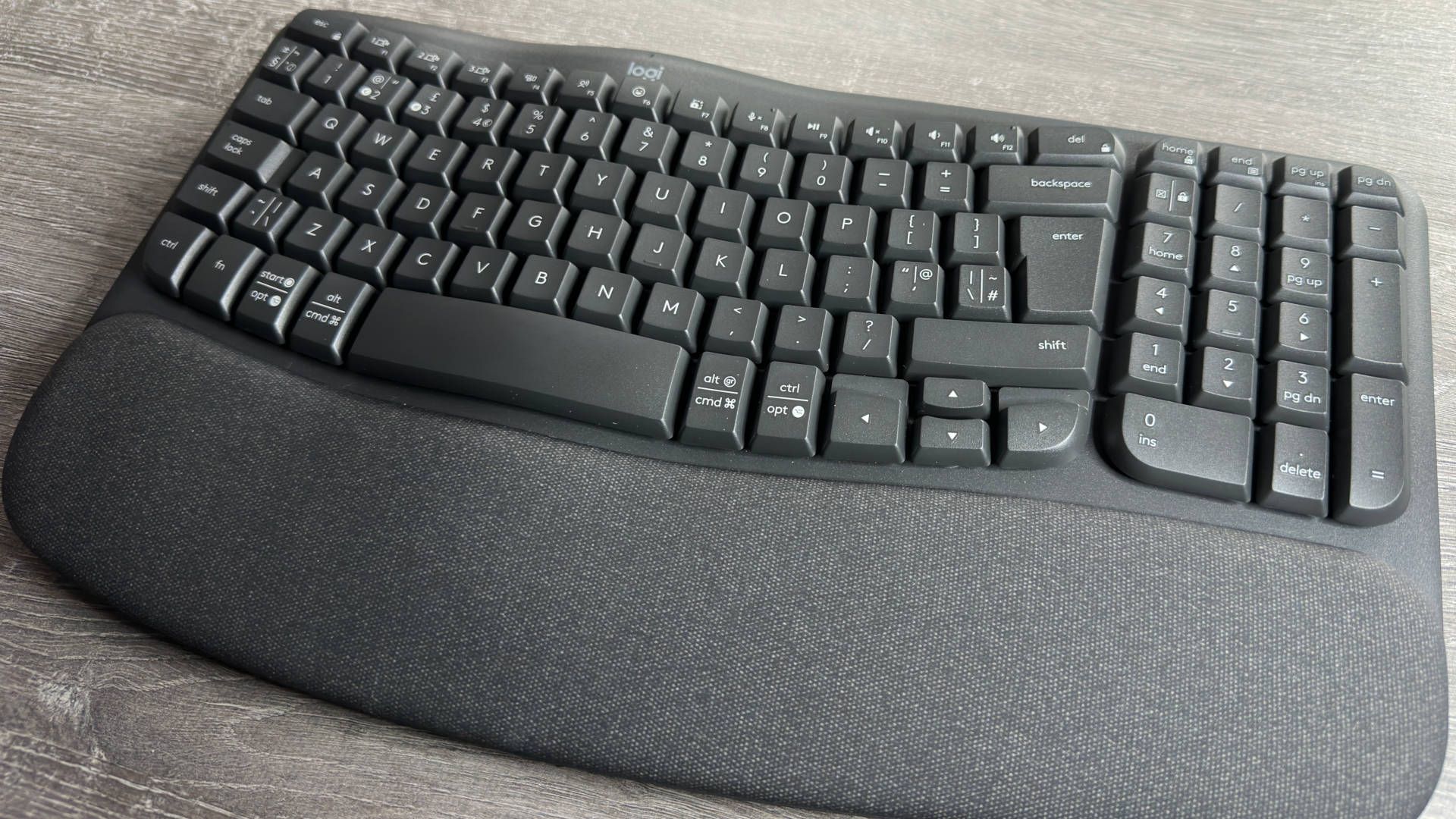ロジクール/logicool Wave Keys Logitech Wave Keys review | PC Gamer