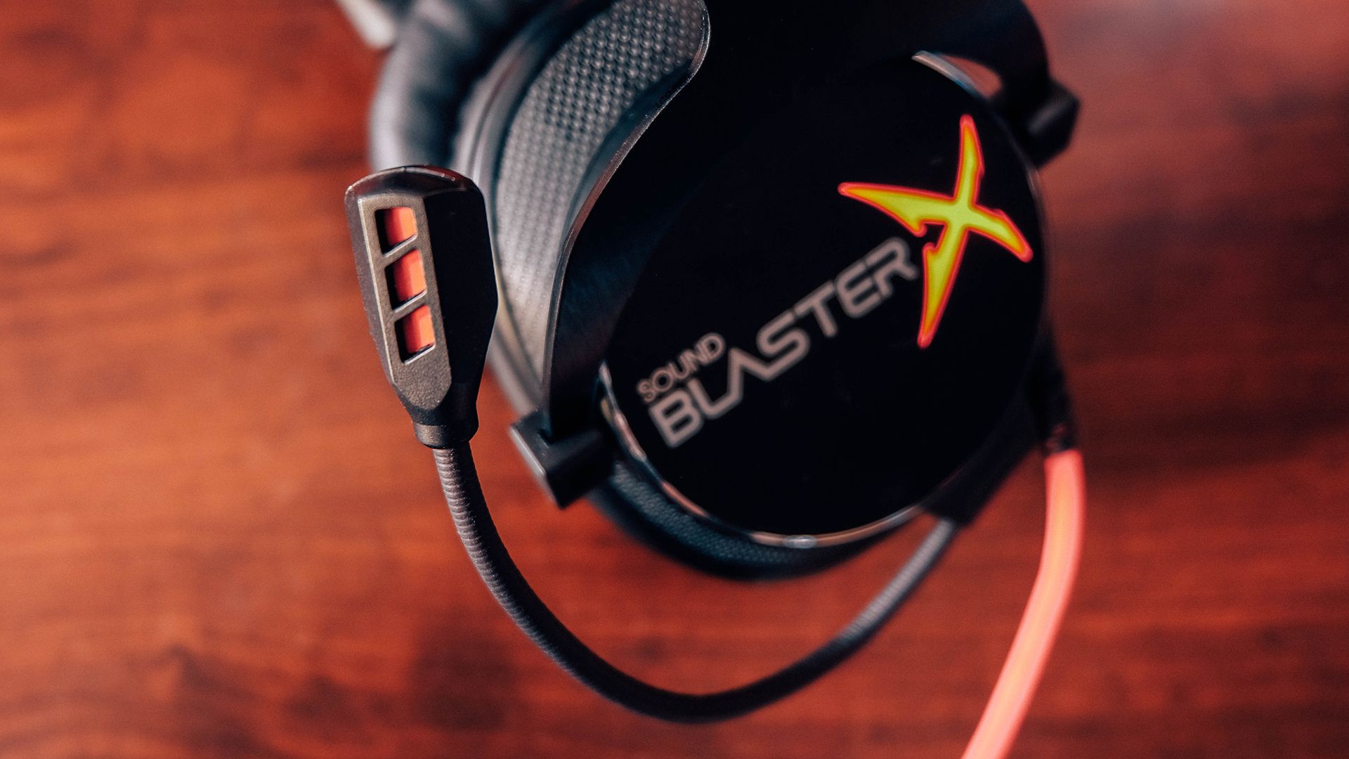 ヘッドホン CREATIVE SBX-H7-TE CREATIVE SBX-H7-TE Creative Sound BlasterX H7 Tournament