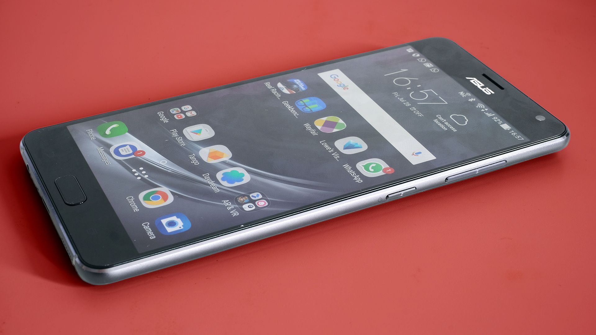 ASUS ZenFone AR 8GB/128GB 　本体のみ ASUS ZenFone AR 8GB/128GB 本体のみ 世界初8GBメモリー搭載の