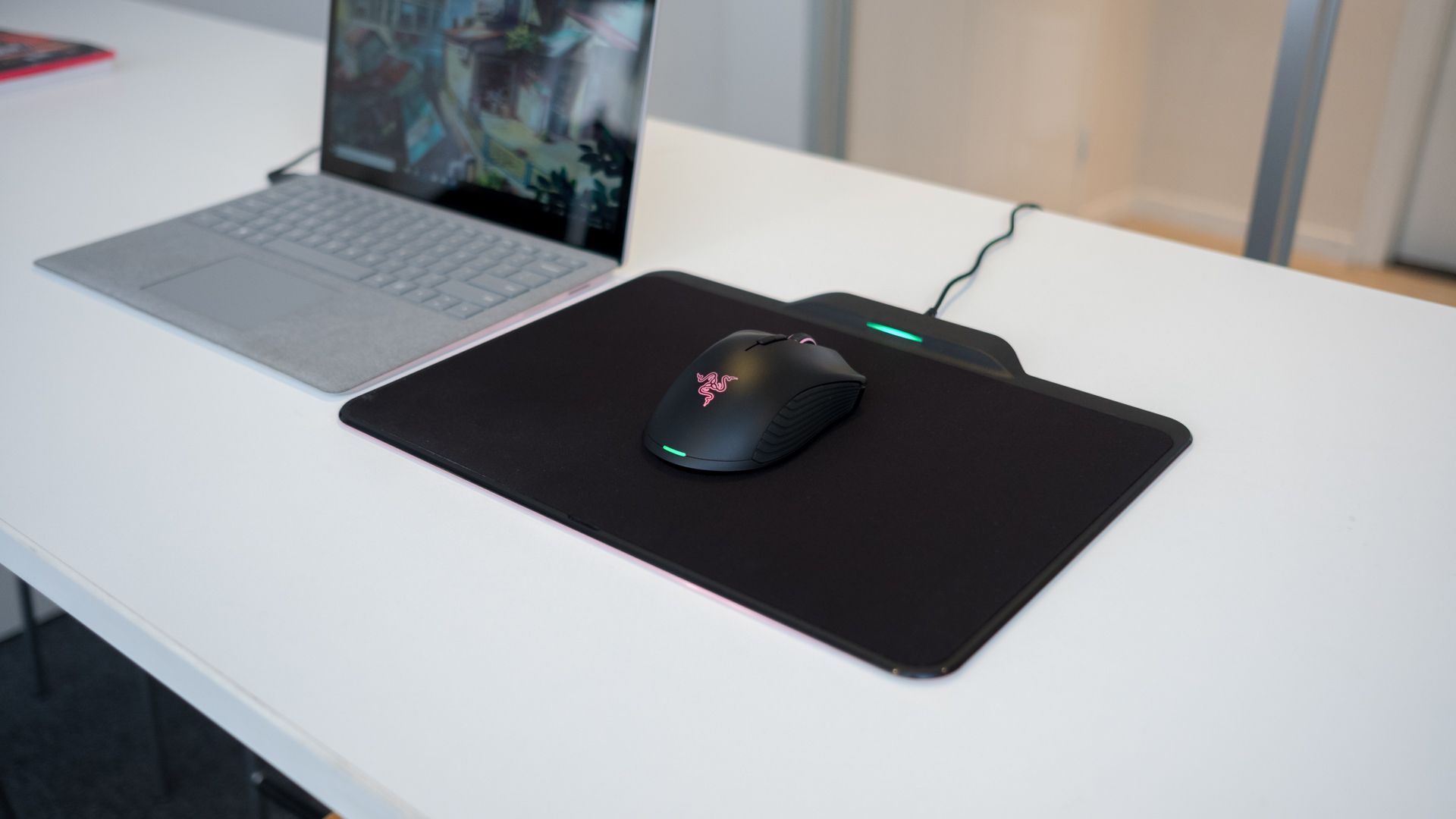 LAZER - RAZER MAMBA+FIREFLY HYPERFLUX マウス Amazon.com: Razer Mamba HyperFlux Wireless Gaming Mouse