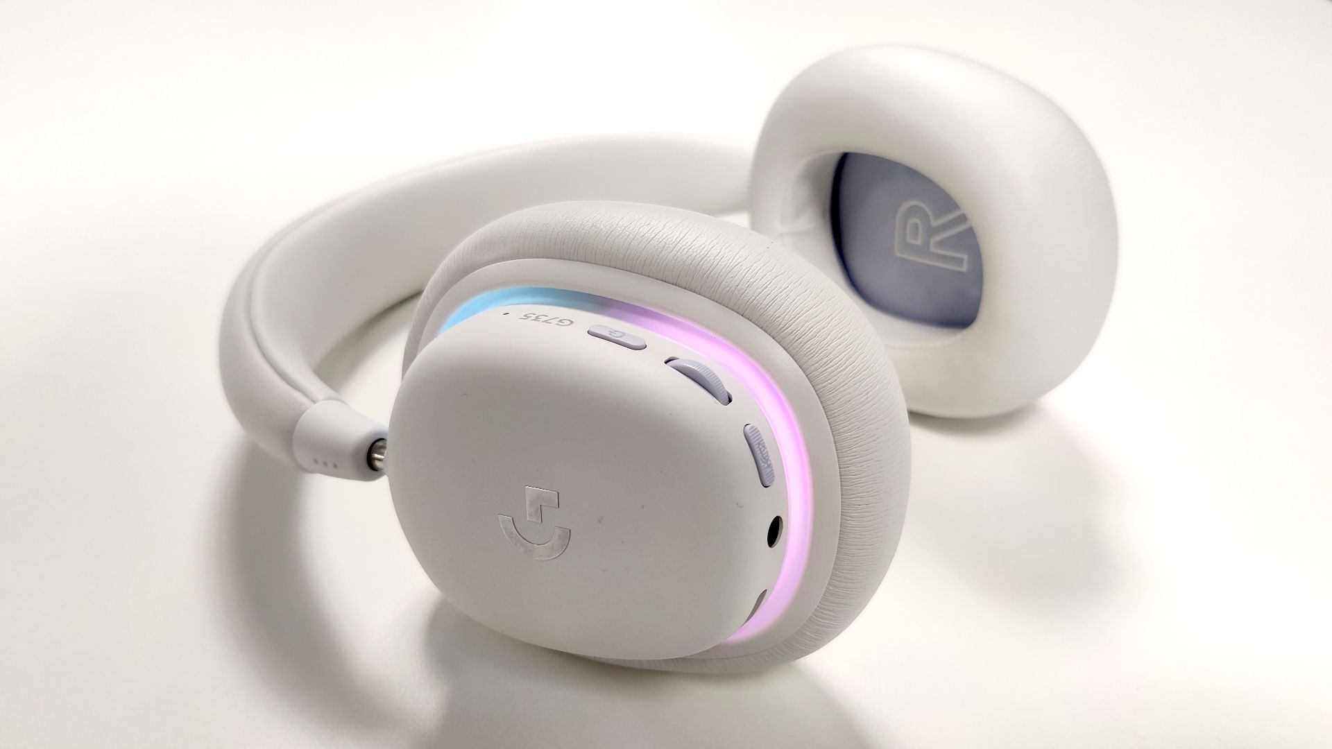 新品未開封 Logitech G735 ホワイト Amazon.com: Logitech G735 Wireless Gaming Headset in White