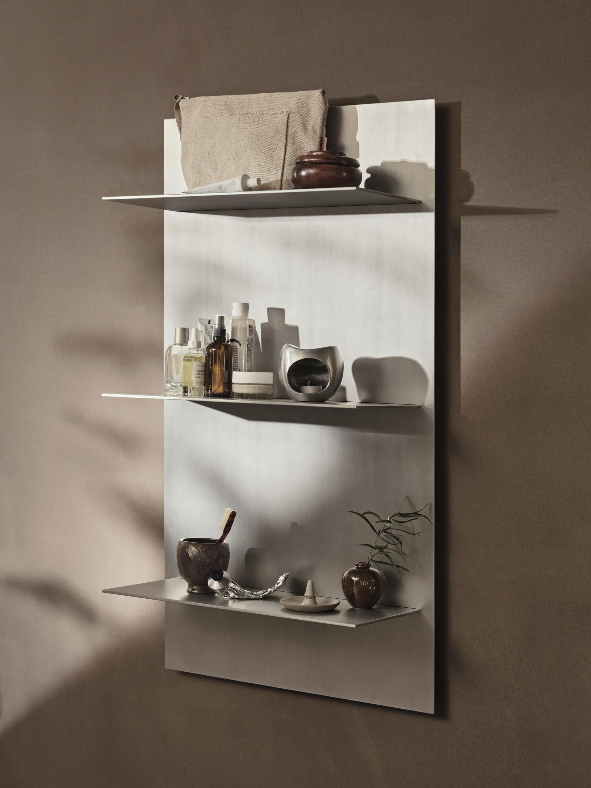 Metal Wall Shelf Lager