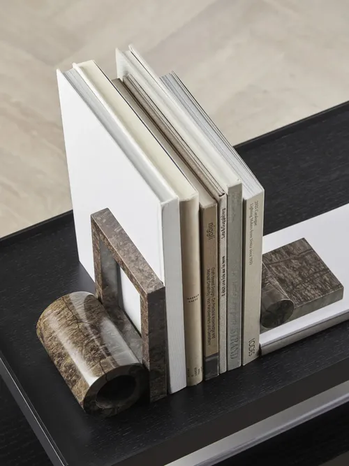 Woud Booknd Book Support Marble