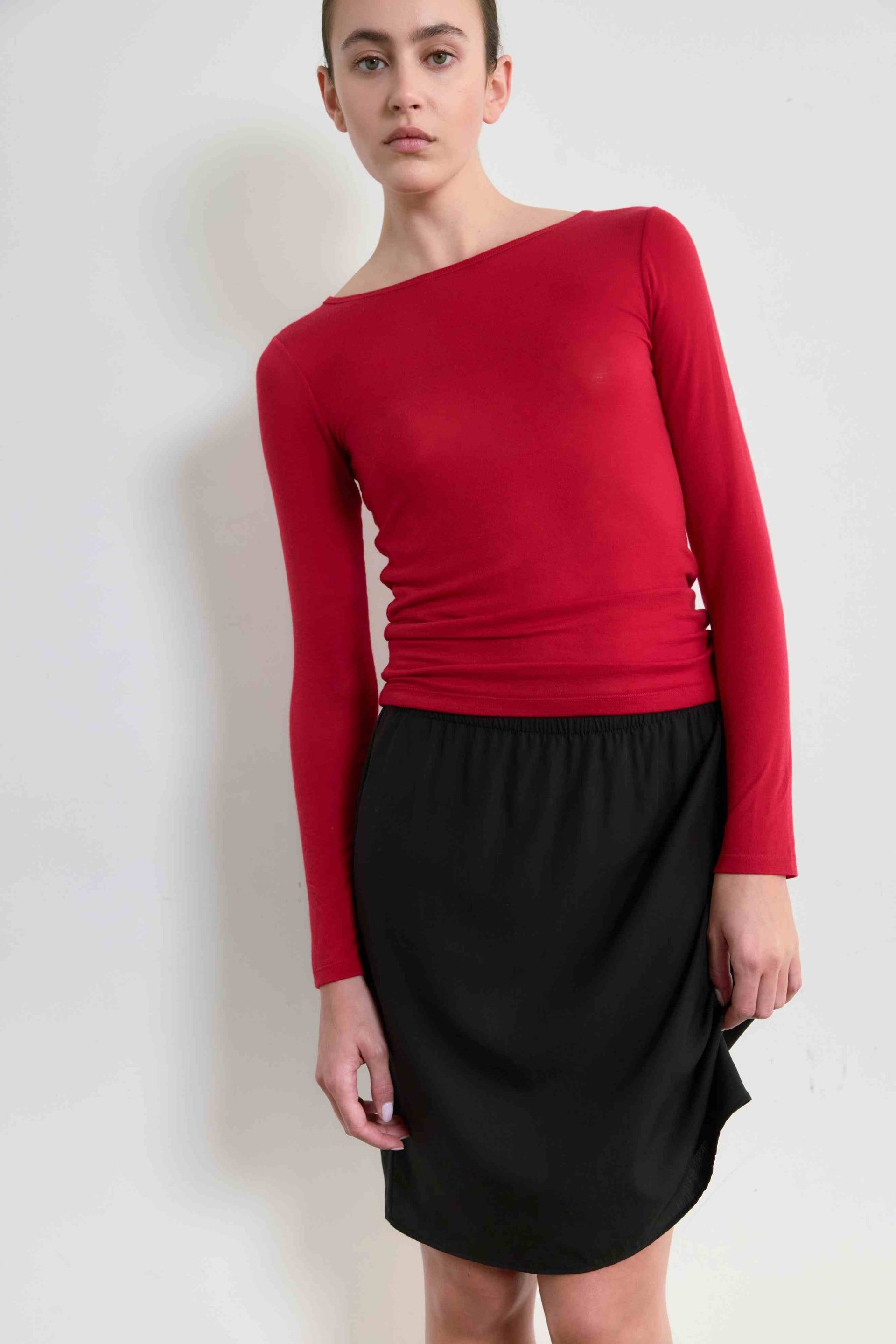 Long Sleeve Boat Tee - Xs / Red