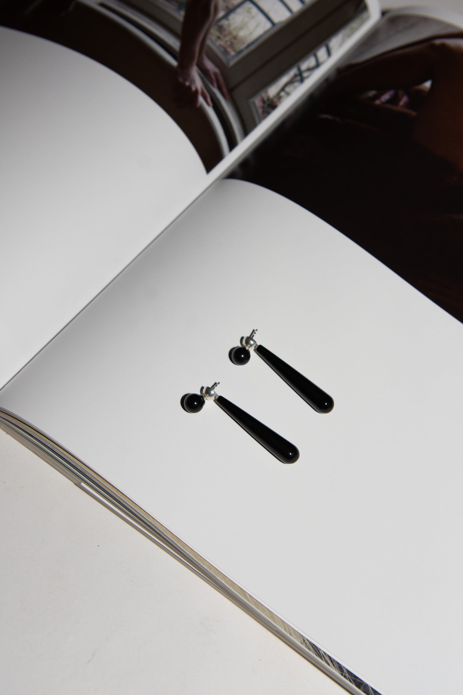 Mosquito, Sorela Earrings, Onyx - O/s