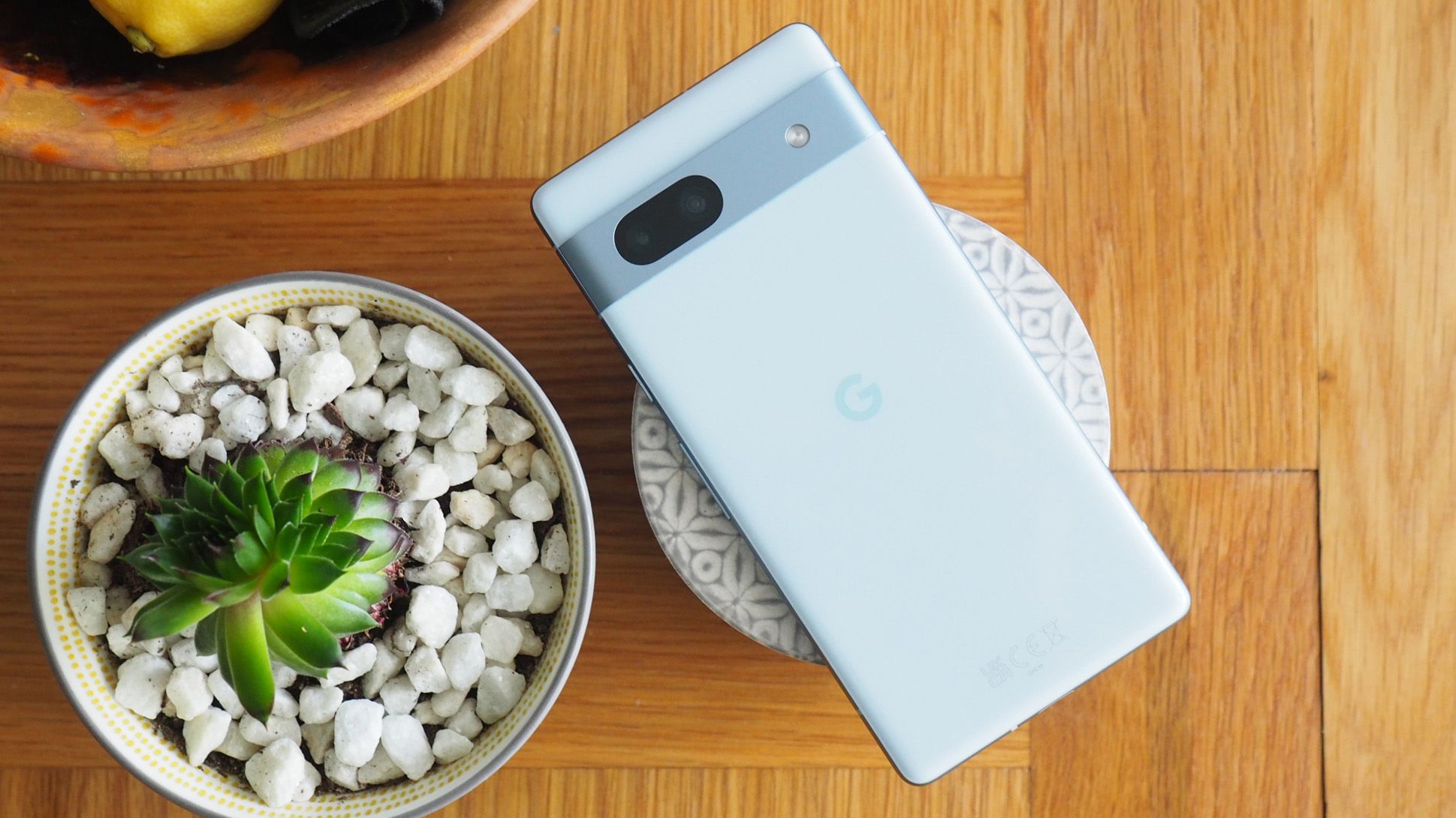 Google Pixel 7a
カラー:チャコール 409885-smartphones-google-