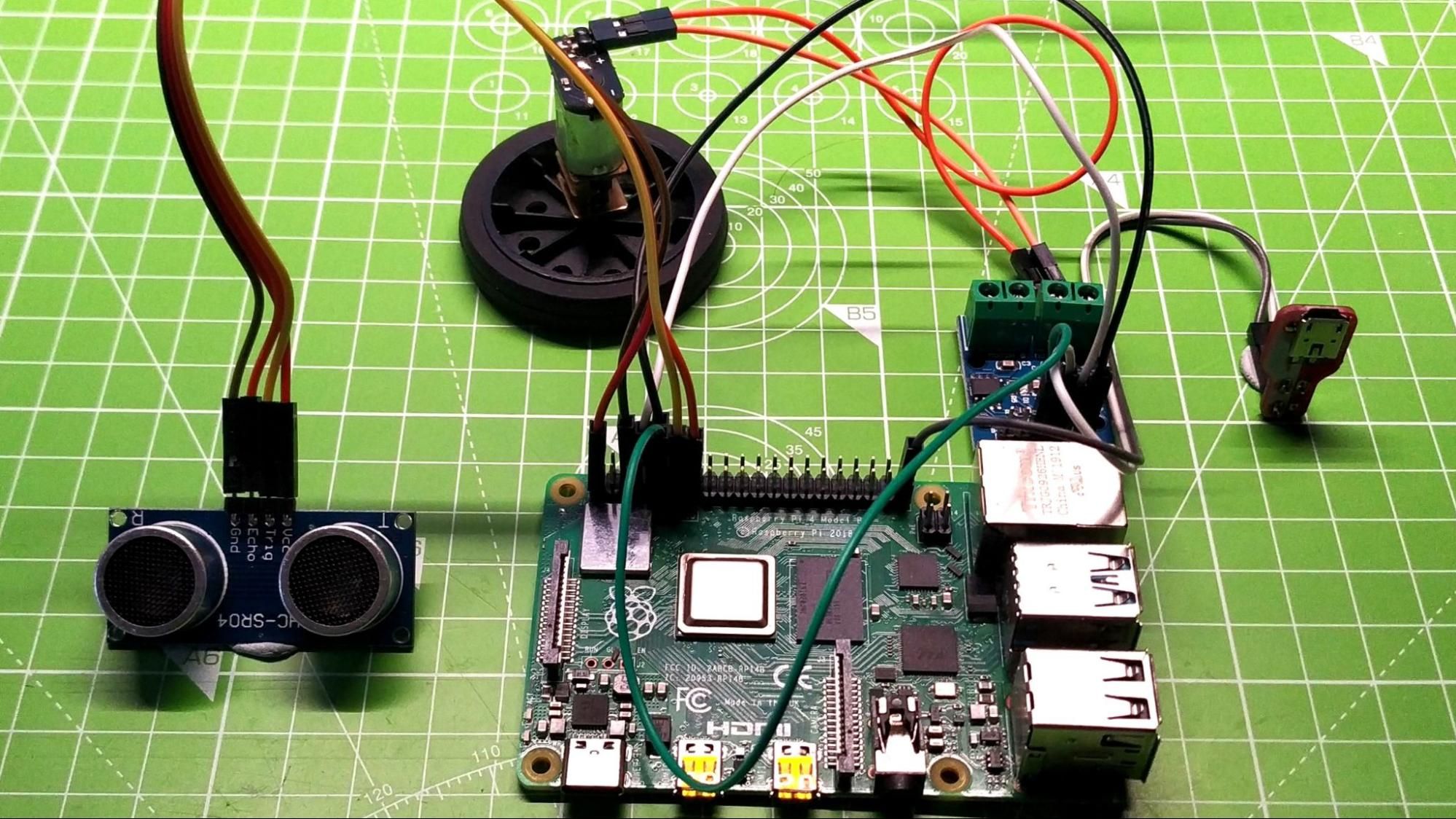 Raspberry Pi Scratch Coding: Control Sensors and Motors | Tom's