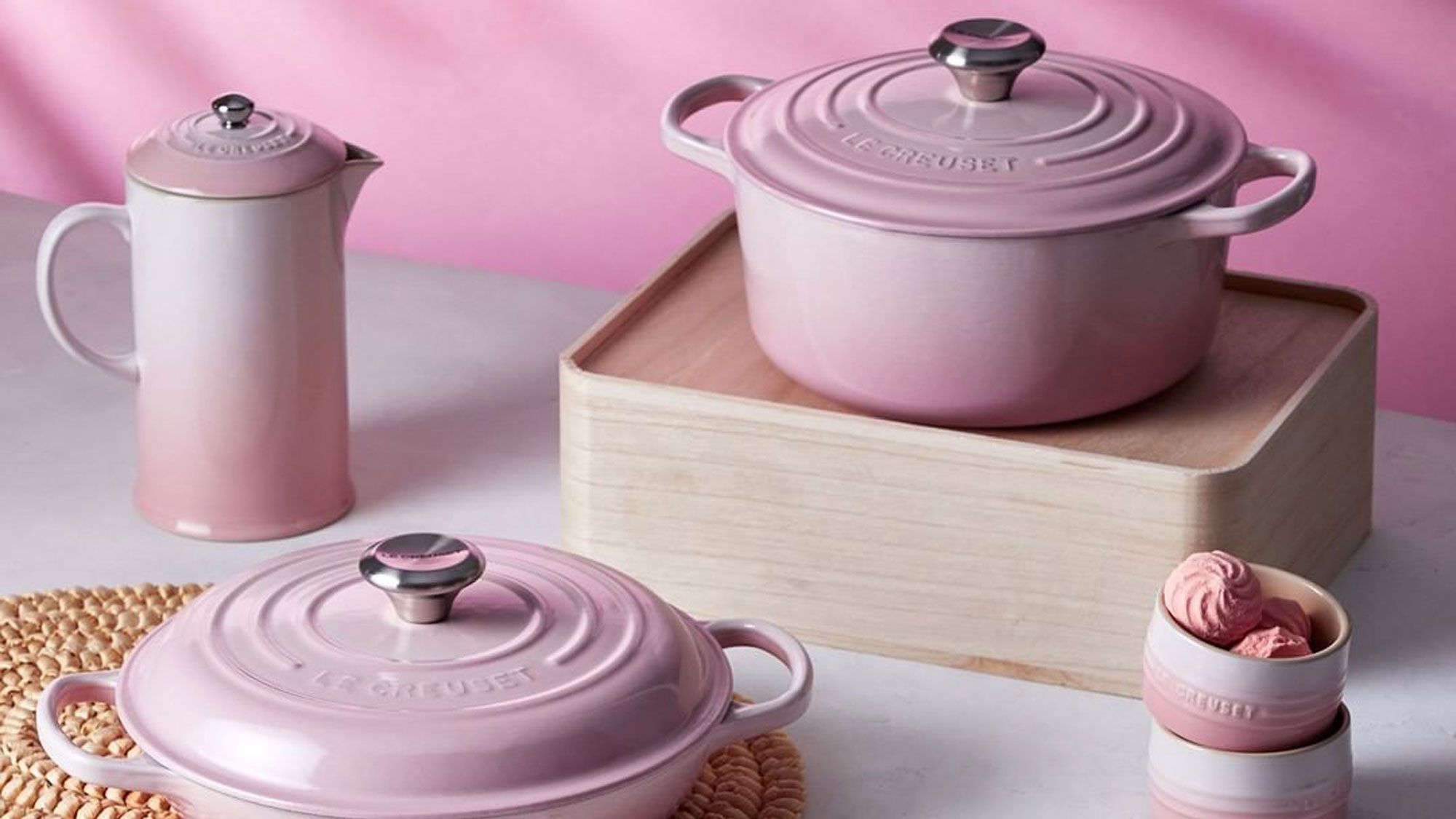 LE CREUSET 鍋 花型 OMBRE PINK