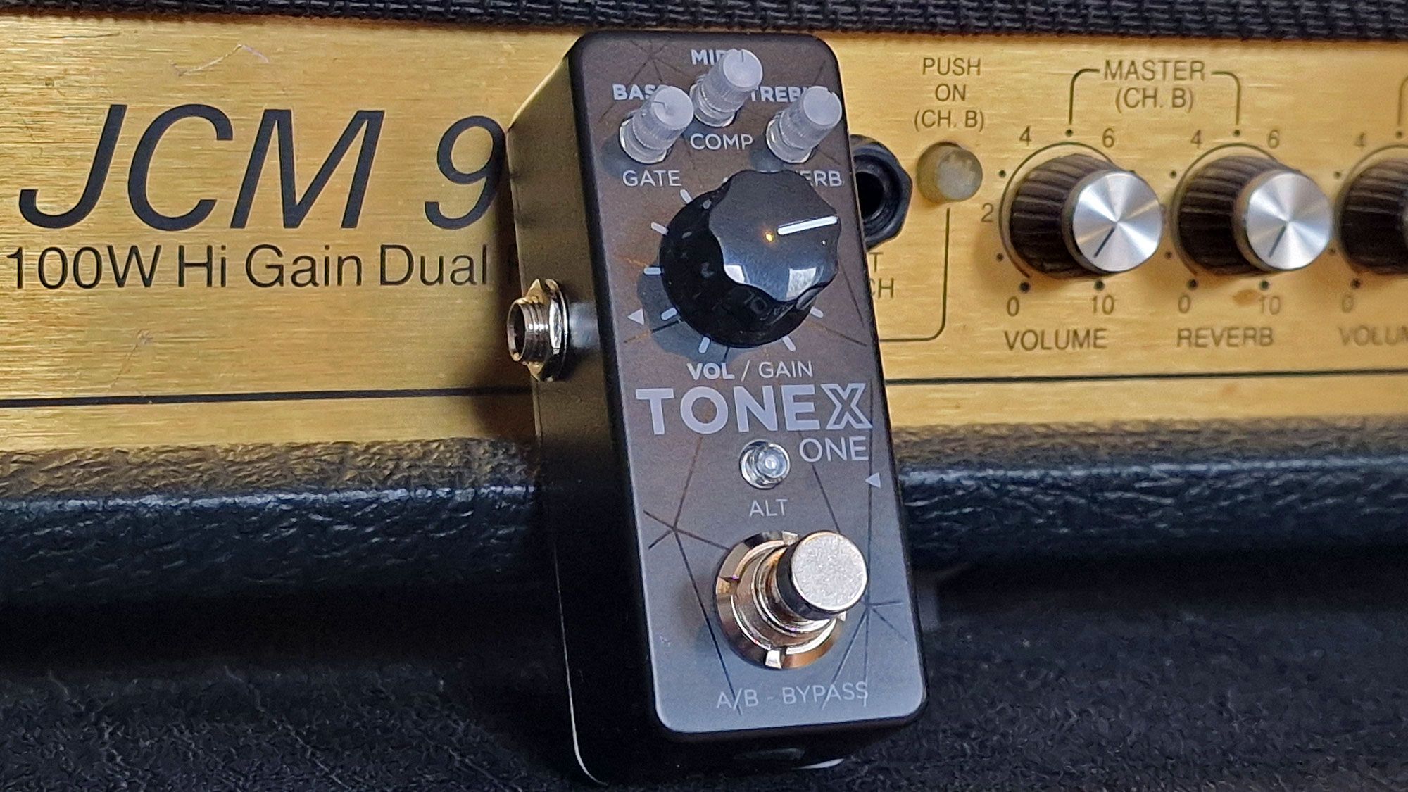 I've played IK Multimedia's nano modeling amp, the TONEX One