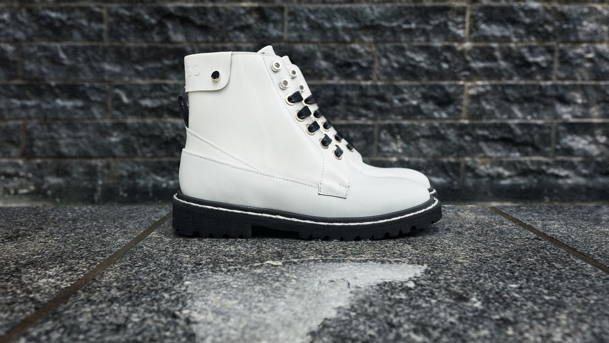 【coco】JIMMY CHOO Kai スノーホワイト ブーツ　未使用品 c2N6Nqp9LuYdvBRmXc7Qvd.jpg