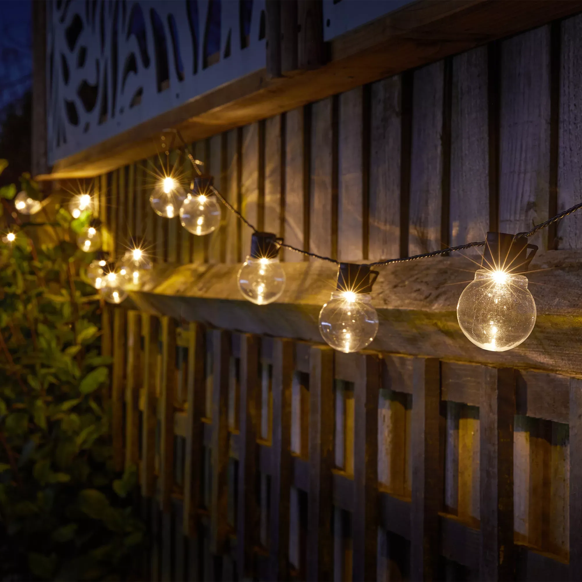 Smart Garden Festoon Solar-Powered Warm White 20 Led Outdoor String Lights, (l) 7700mm, Pack of 1
