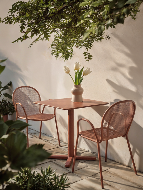 EMU Folding Garden Table Darwin