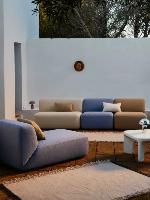 Hand-Woven Indoor & Outdoor Rug 
