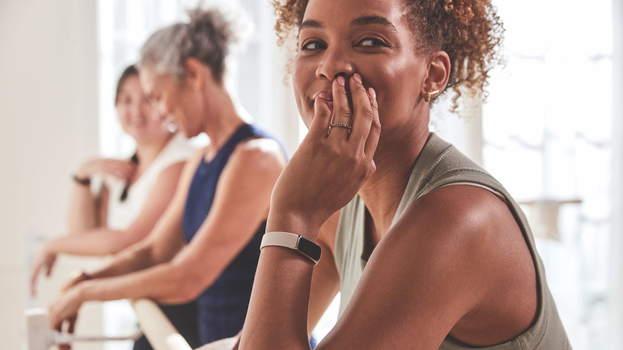 Fitbit Luxe announced: A fashion-conscious tracker - Android