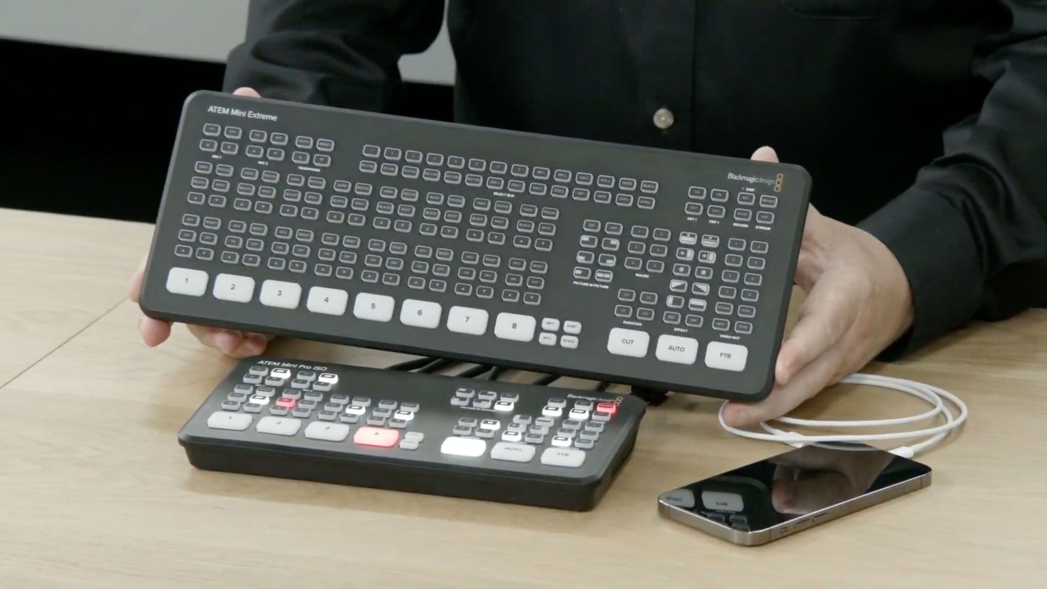 【大幅値下げ中】ATEM Mini Extreme live stream 値下げ中】ATEM Mini Extreme ライブストリーミングスイッチャー