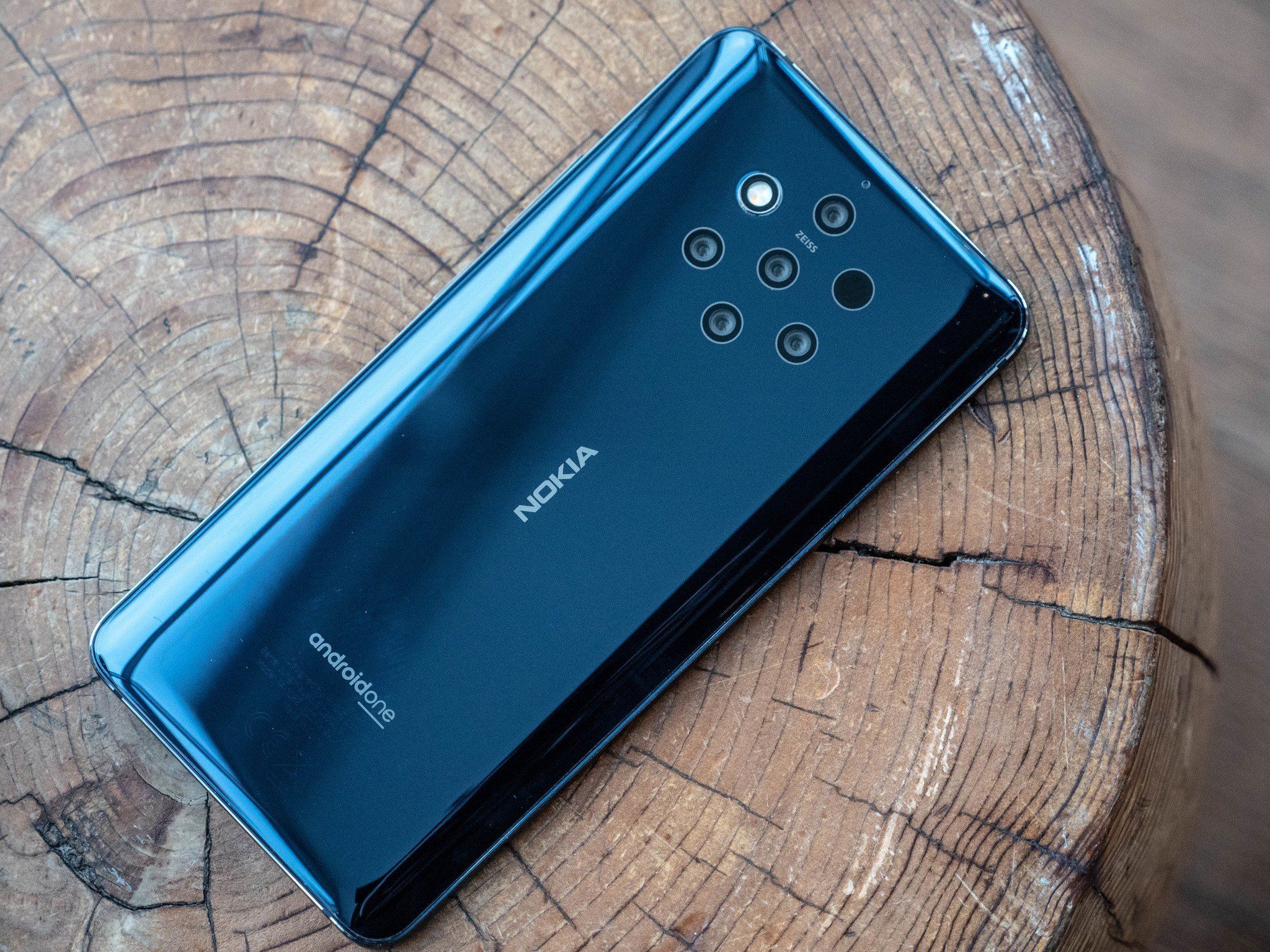 Nokia 9 pureview 本体のみ Where's the best place to buy the Nokia 9 PureView